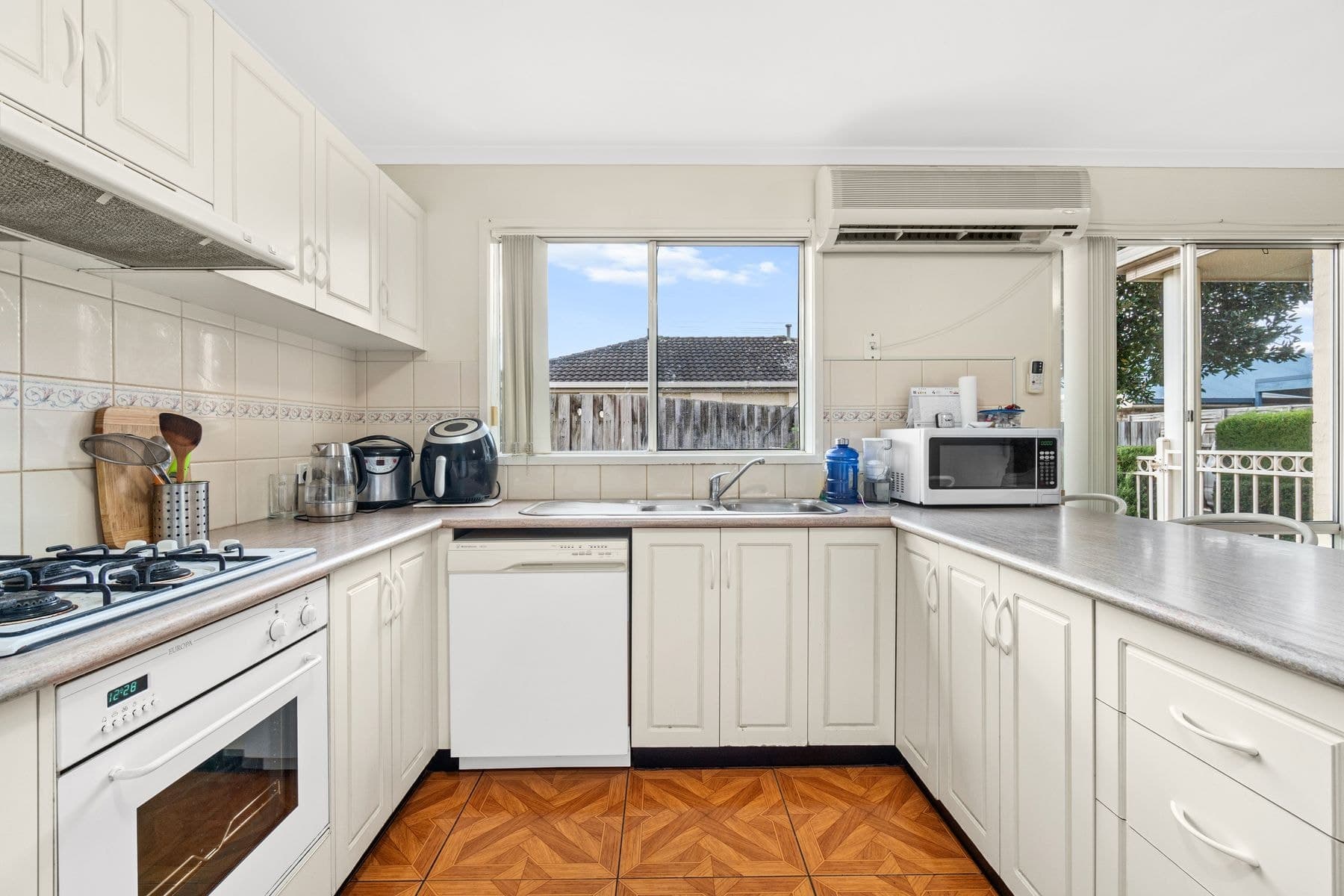 2/9 Chestnut Avenue, Morwell VIC 3840, Morwell - Thumbnail 4
