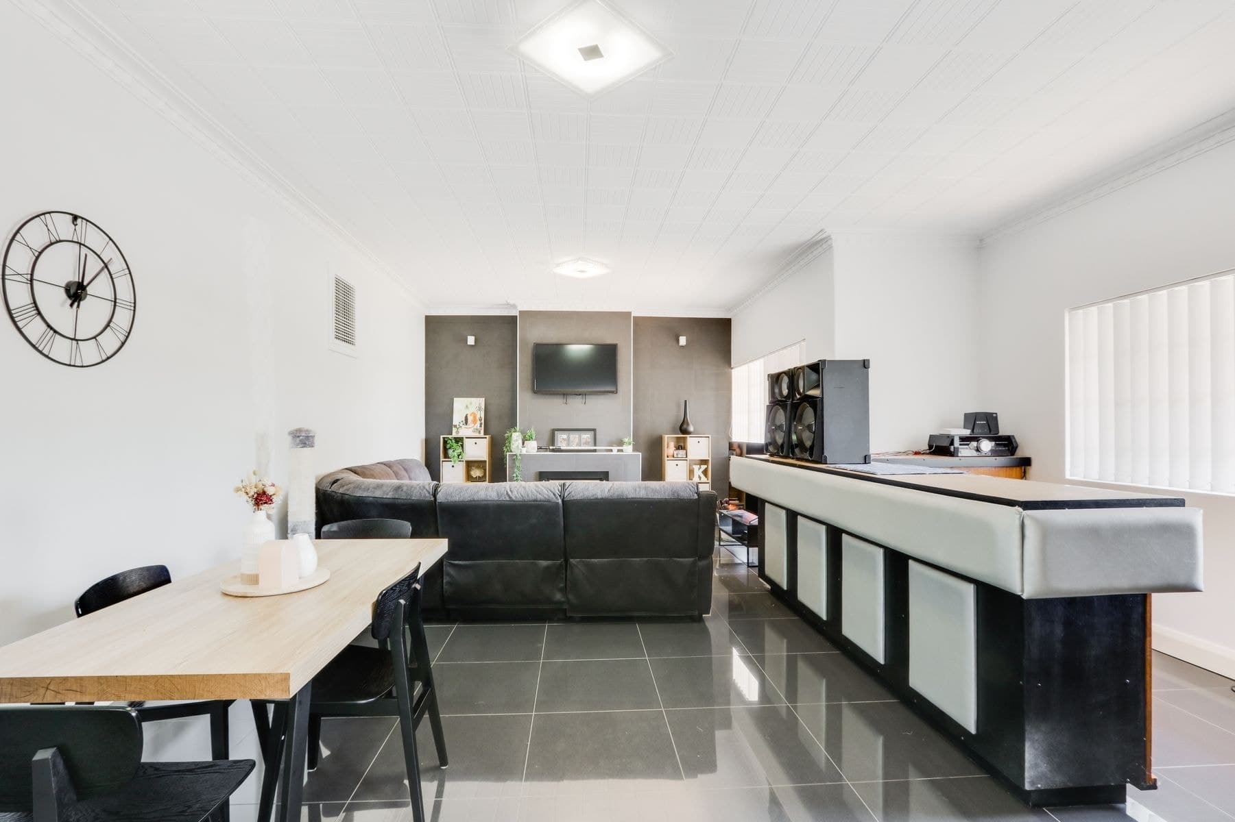 33 Morish Street, Broken Hill NSW 2880, Broken Hill - Image 1