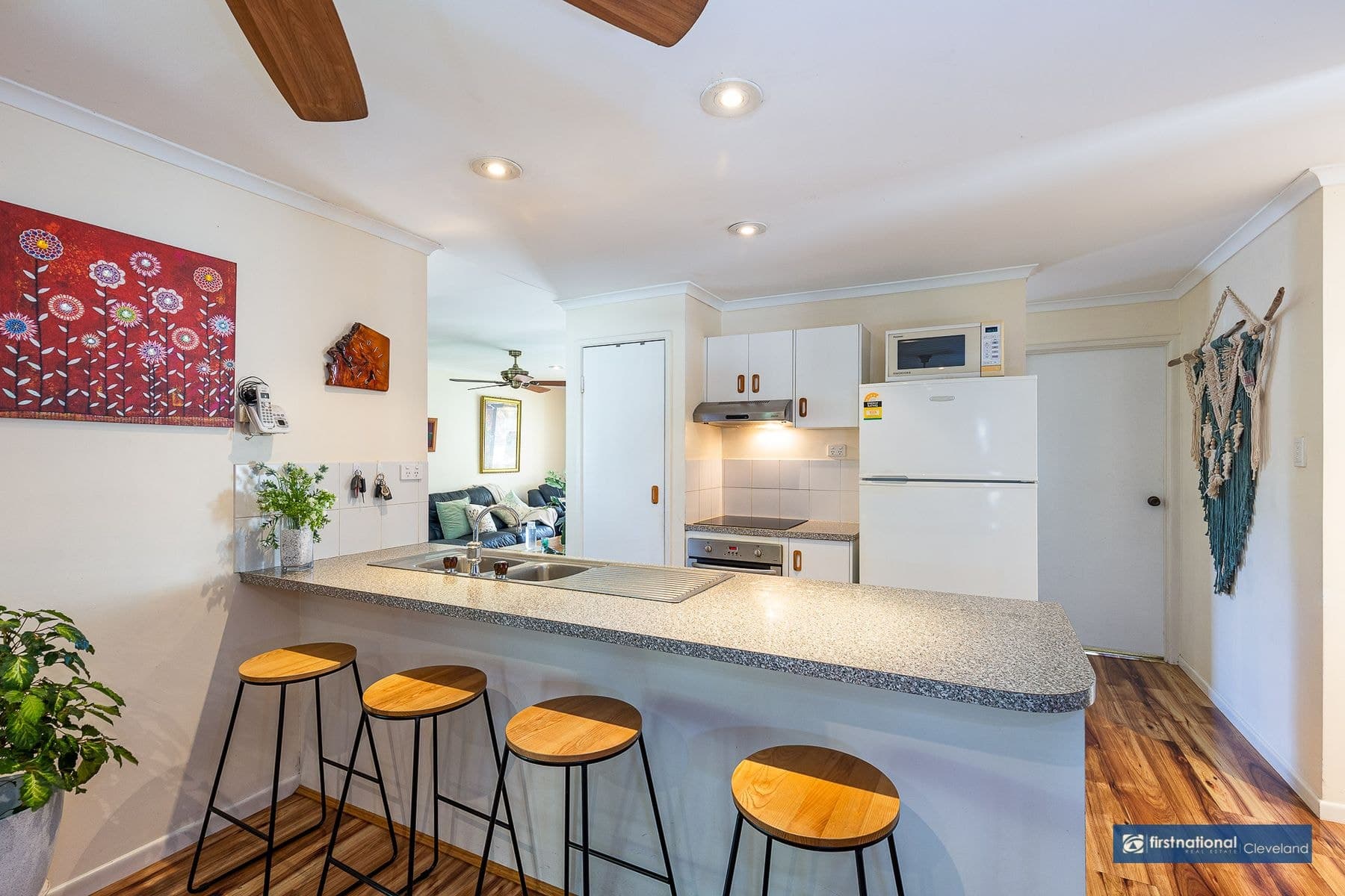 8 Kinross Road, Thornlands QLD 4164, Thornlands - Thumbnail 4