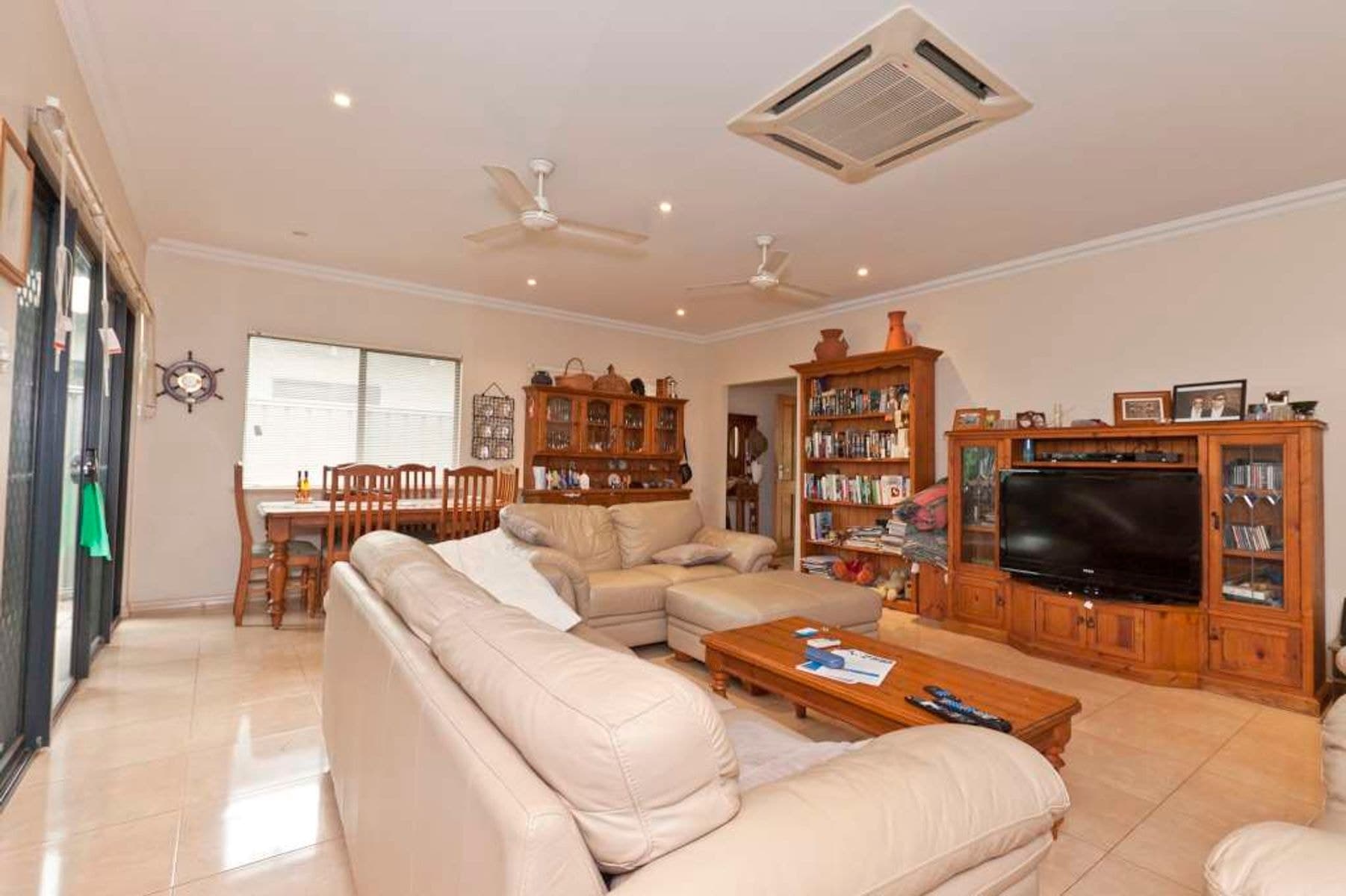 8 Grevillea Avenue, Kununurra WA 6743, Kununurra - Thumbnail 2