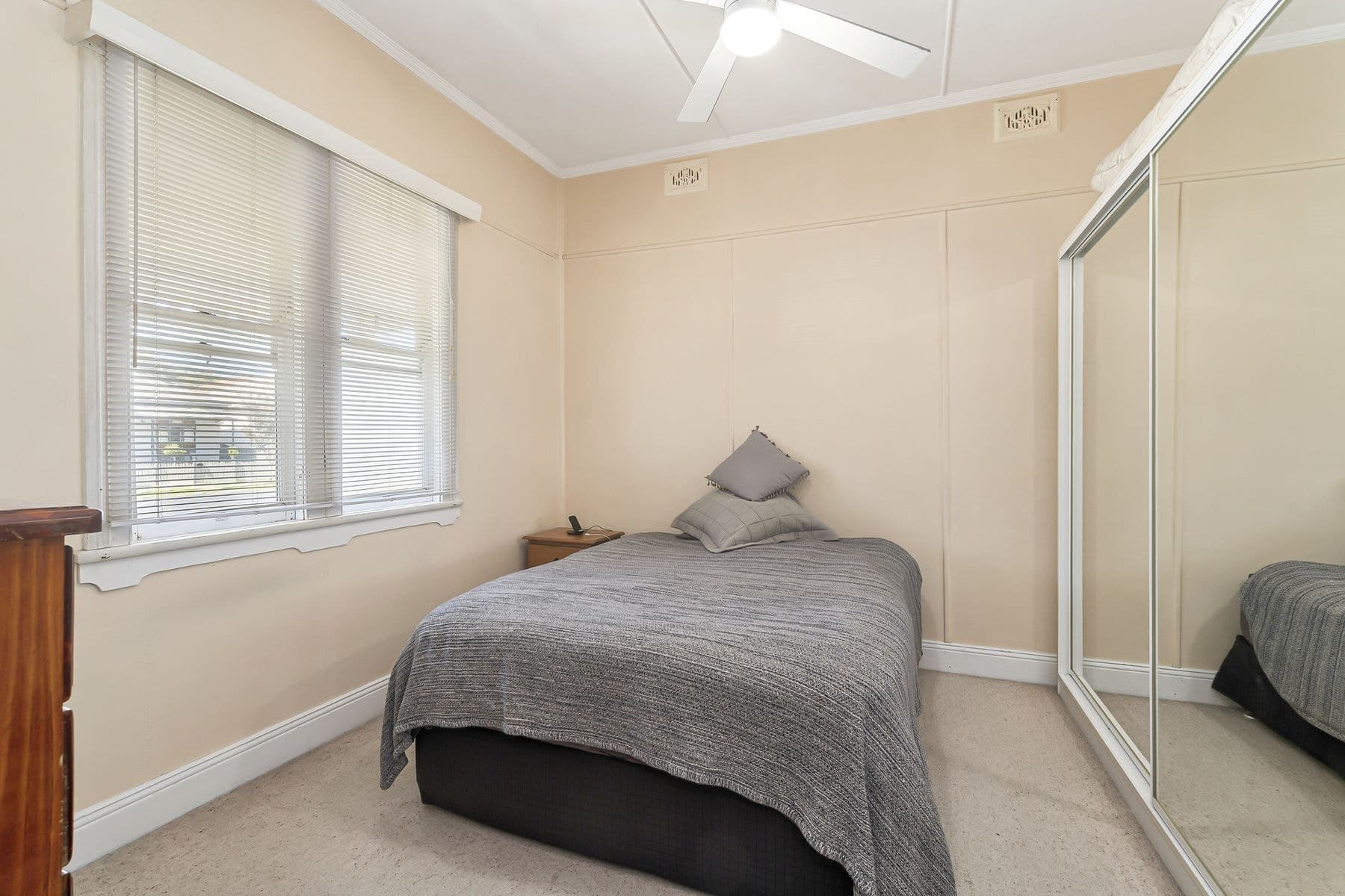 82 Margaret Street, Mayfield East NSW 2304, Mayfield East - Thumbnail 5