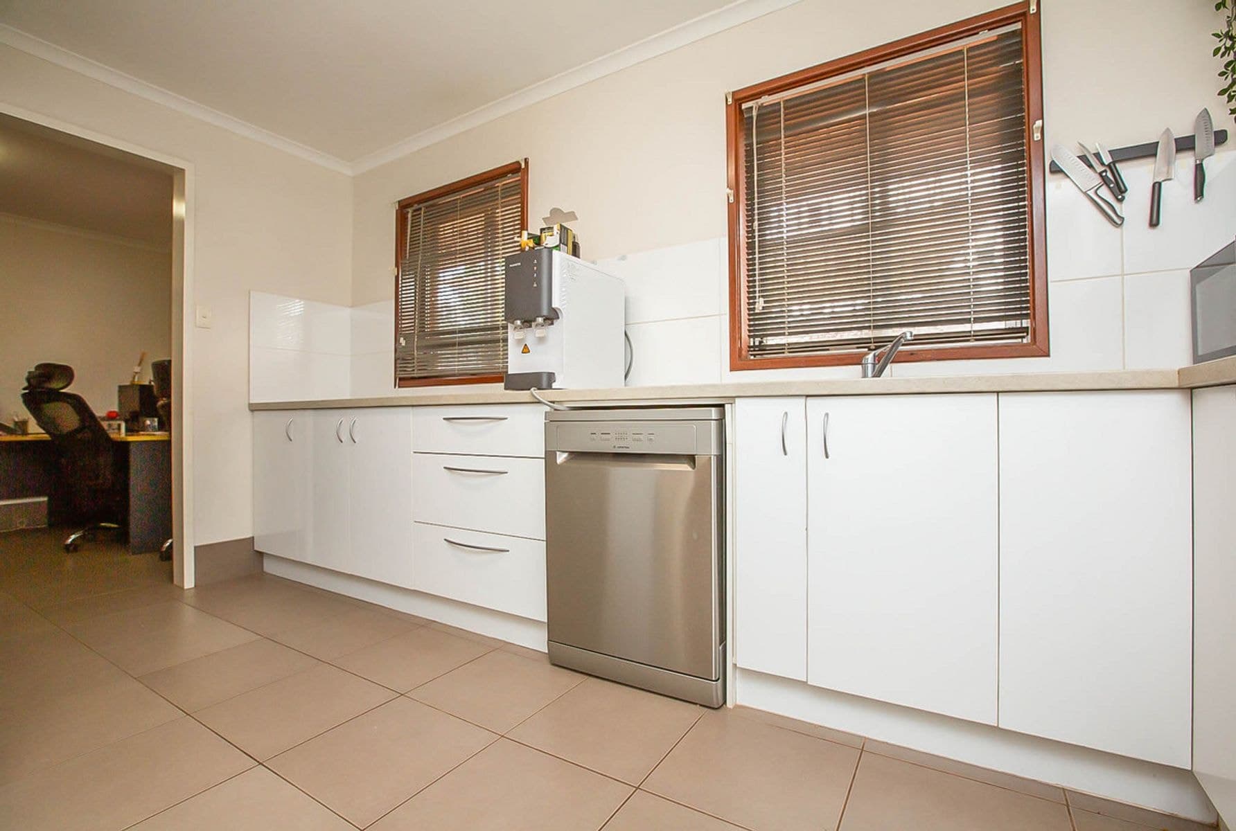 5 Delamere Place, South Hedland WA 6722, South Hedland - Thumbnail 5