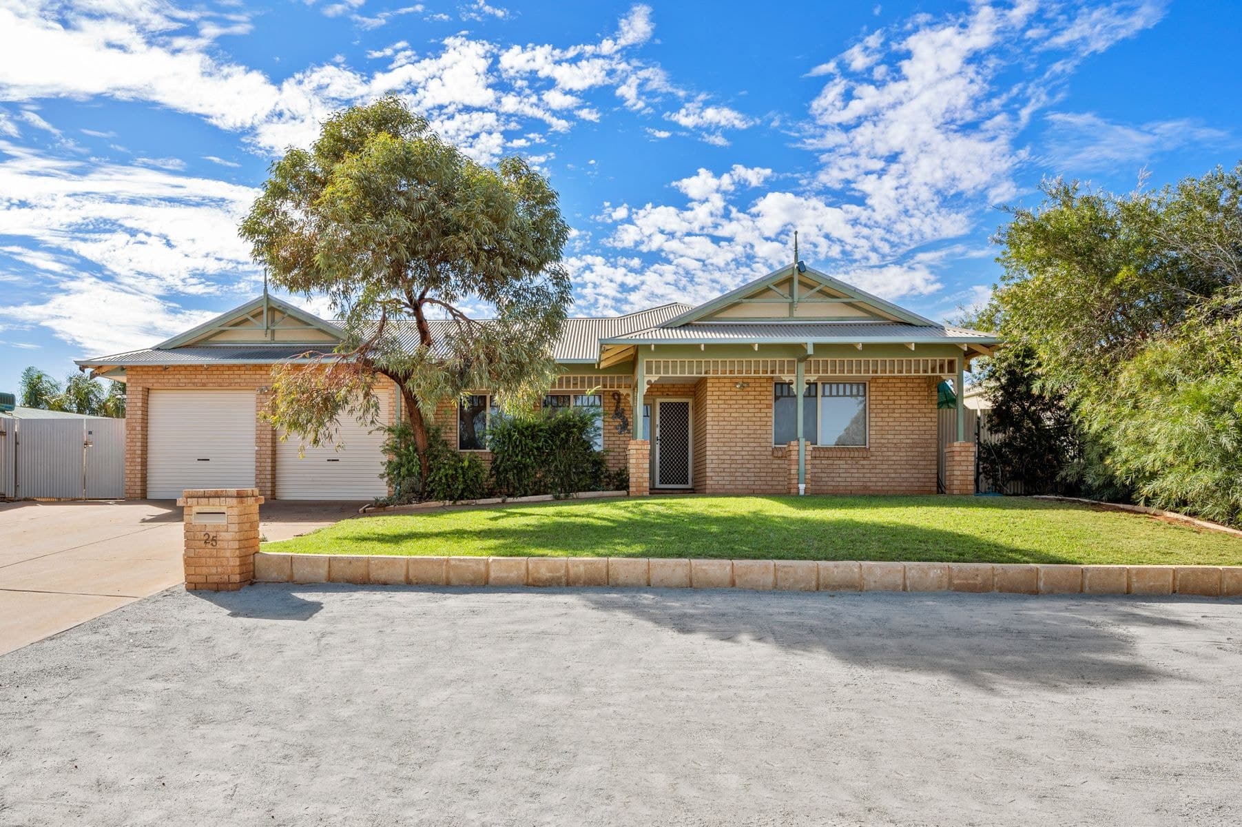 25 Paddington Drive, Hannans WA 6430, Hannans - Image 1