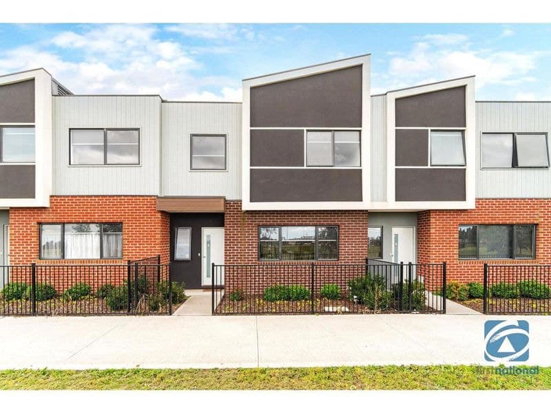 3/205 James Mirams Drive, Roxburgh Park VIC 3064, Roxburgh Park - Image 1