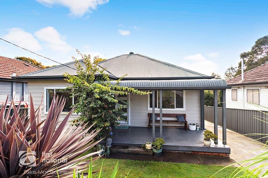 30 Angus Avenue, Waratah West NSW 2298, Waratah West - Image 1