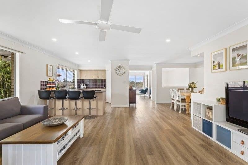 16 Daniells Court, Ormeau QLD 4208, Ormeau - Thumbnail 2