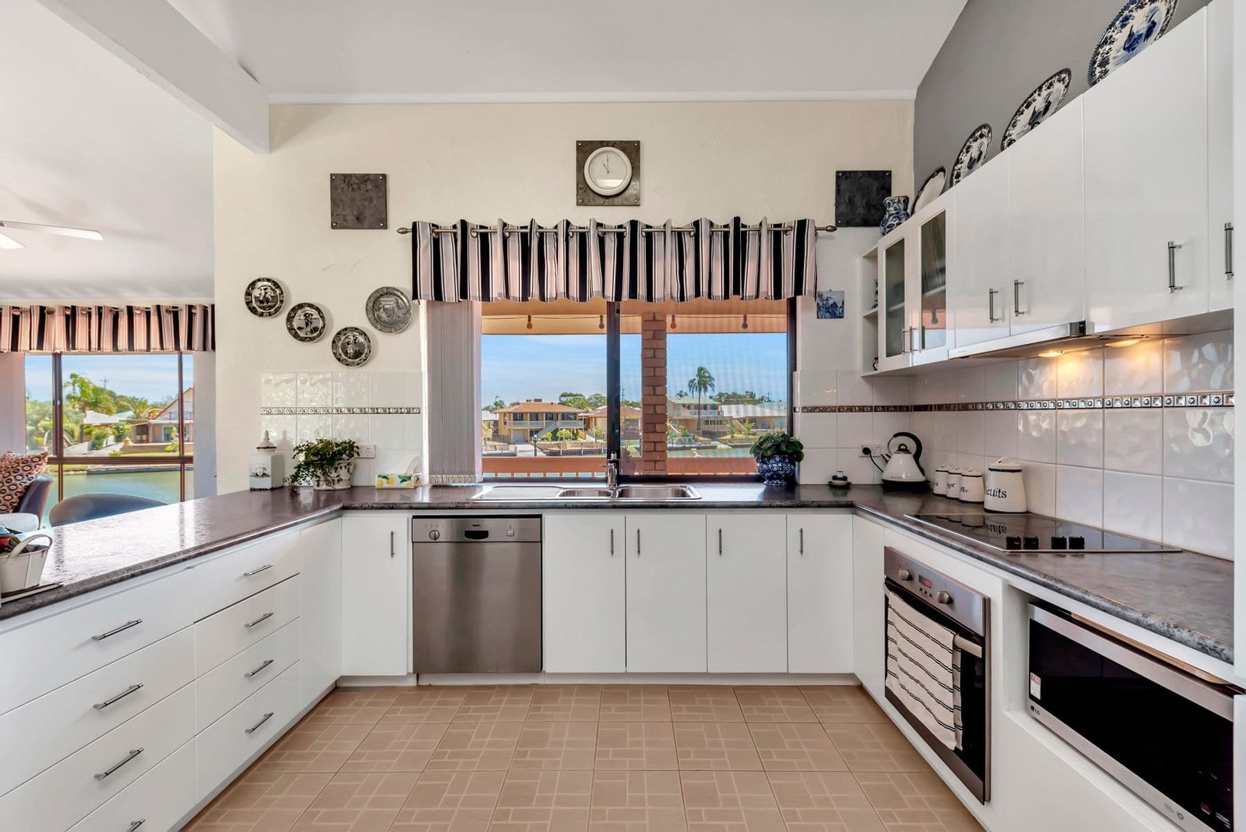 13 Moyup Way, South Yunderup WA 6208, South Yunderup - Thumbnail 8