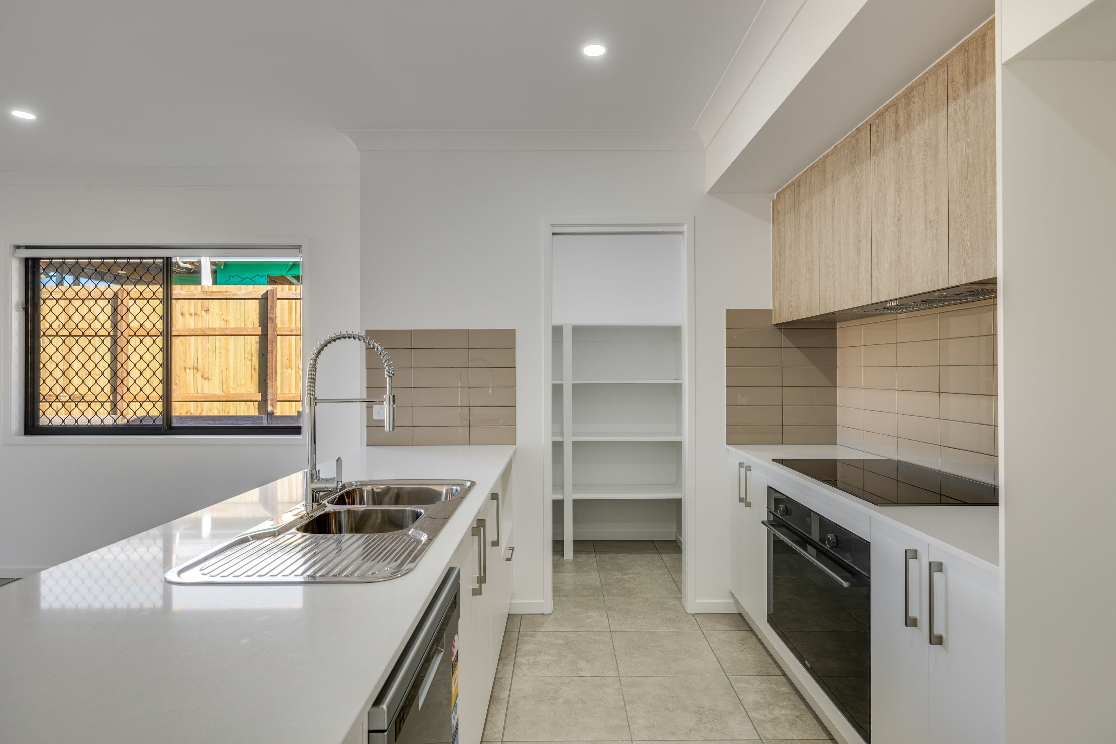 11 Beadle Street, Woolmer QLD 4352, Woolmer - Thumbnail 3