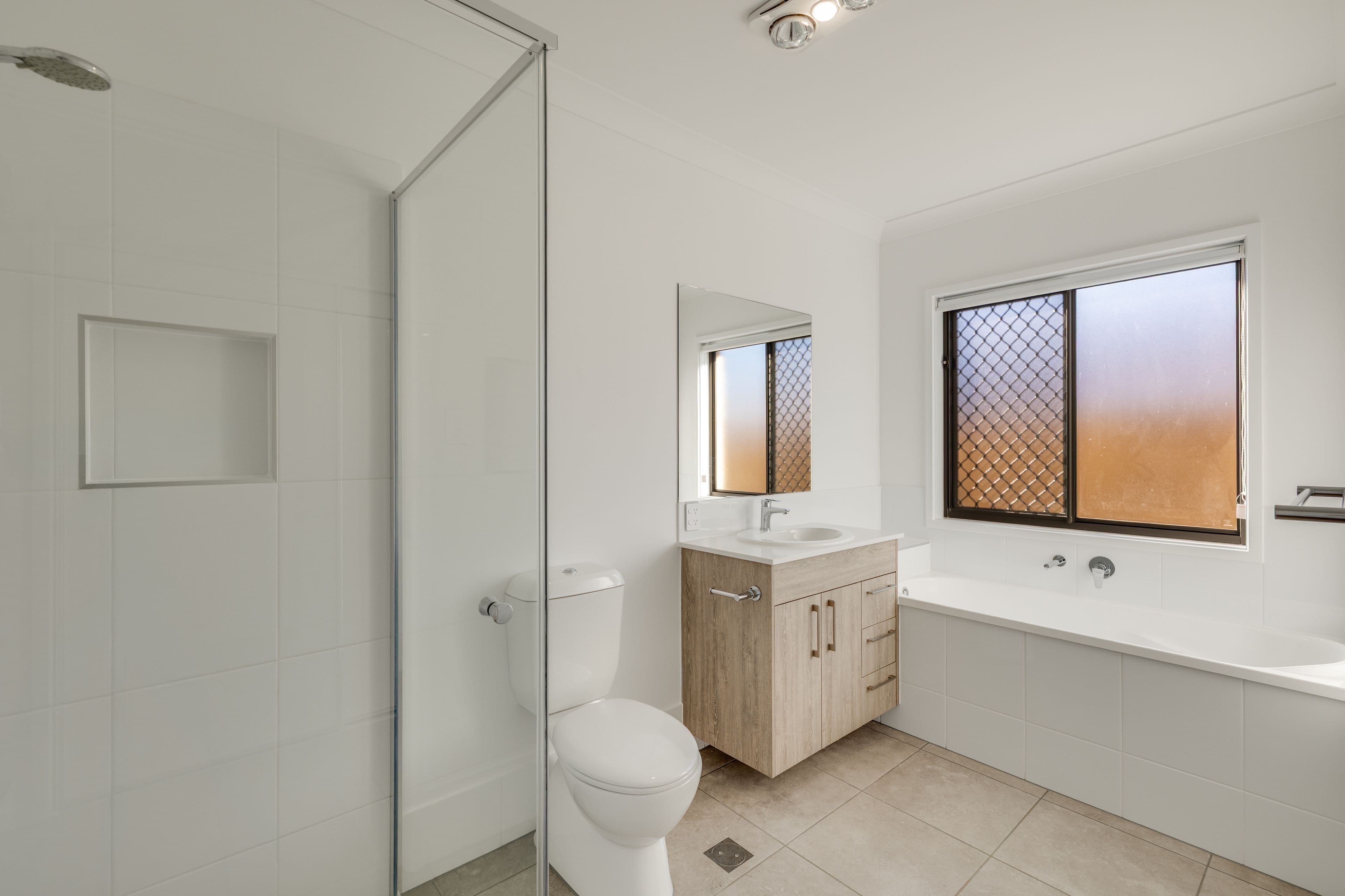 11 Beadle Street, Woolmer QLD 4352, Woolmer - Thumbnail 8