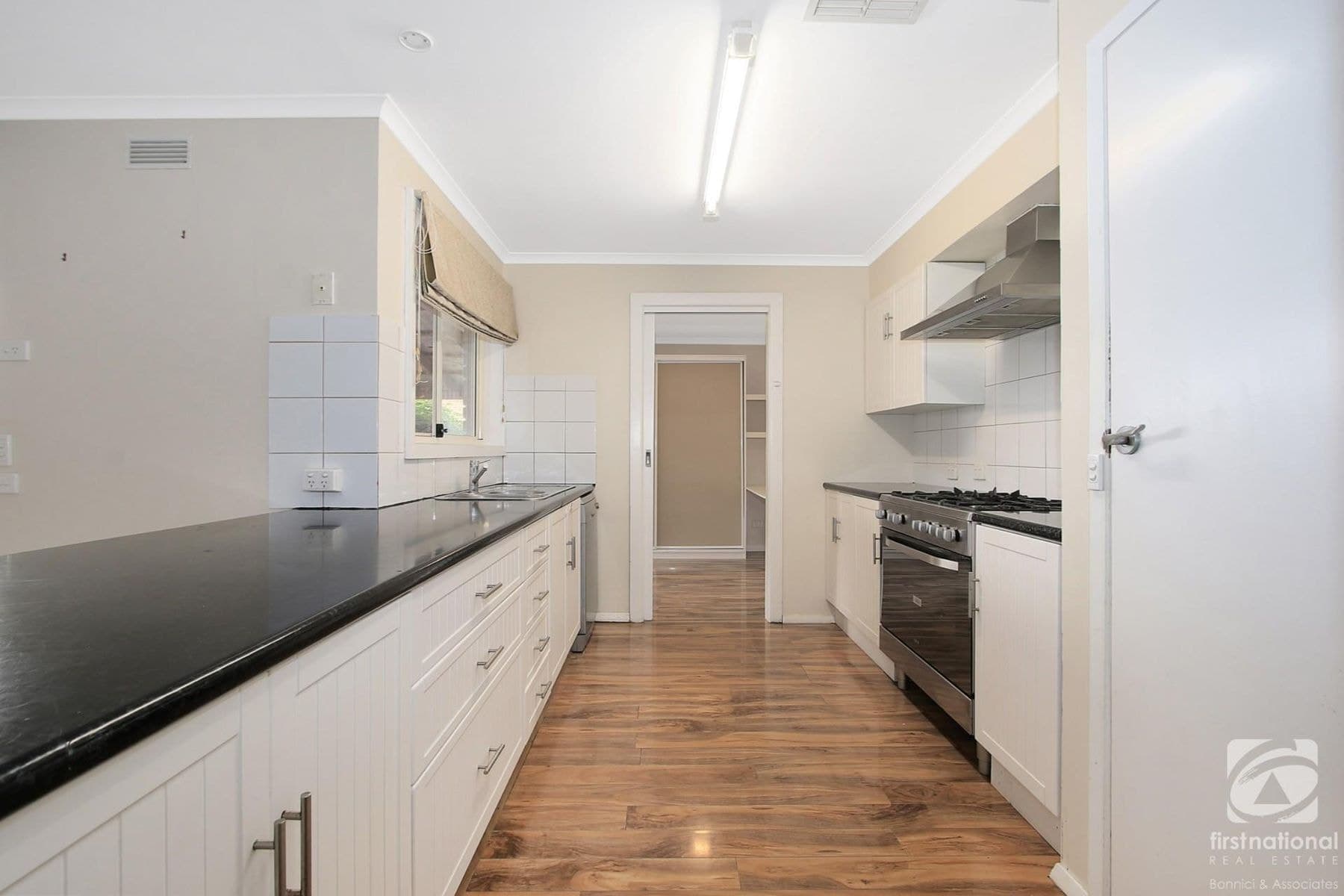 65 Kennedy Street, Howlong NSW 2643, Howlong - Thumbnail 2