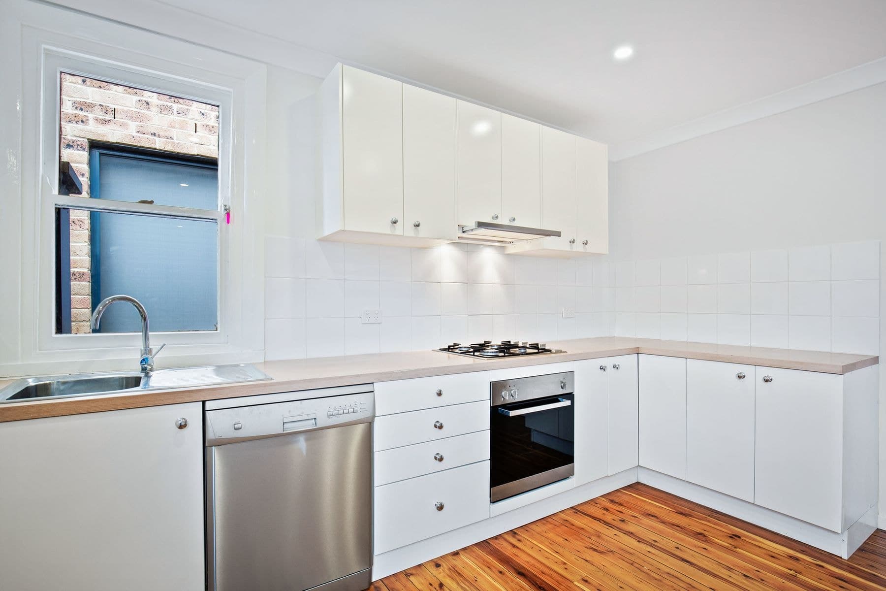 24 Hopkins Street, Merewether NSW 2291, Merewether - Thumbnail 4