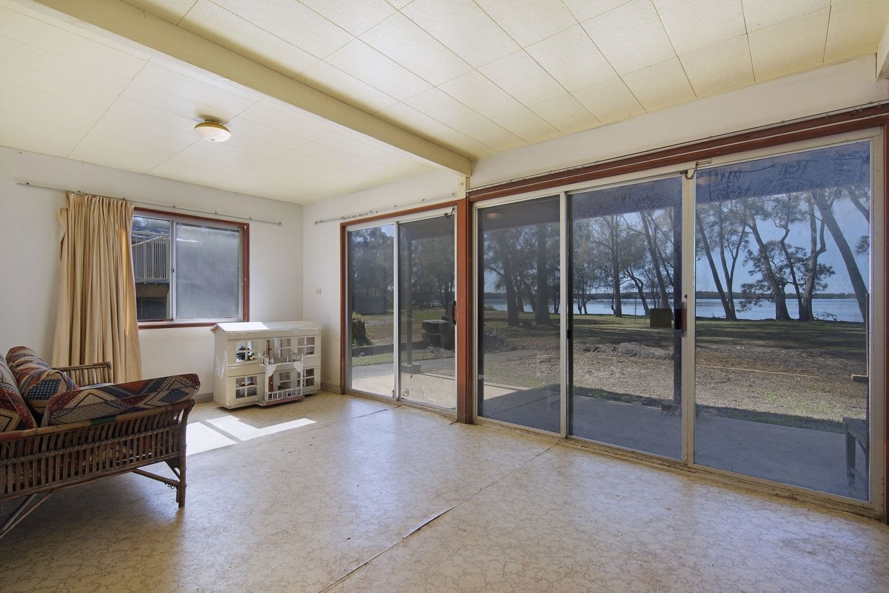 201 Panorama Avenue, Charmhaven NSW 2263, Charmhaven - Thumbnail 8