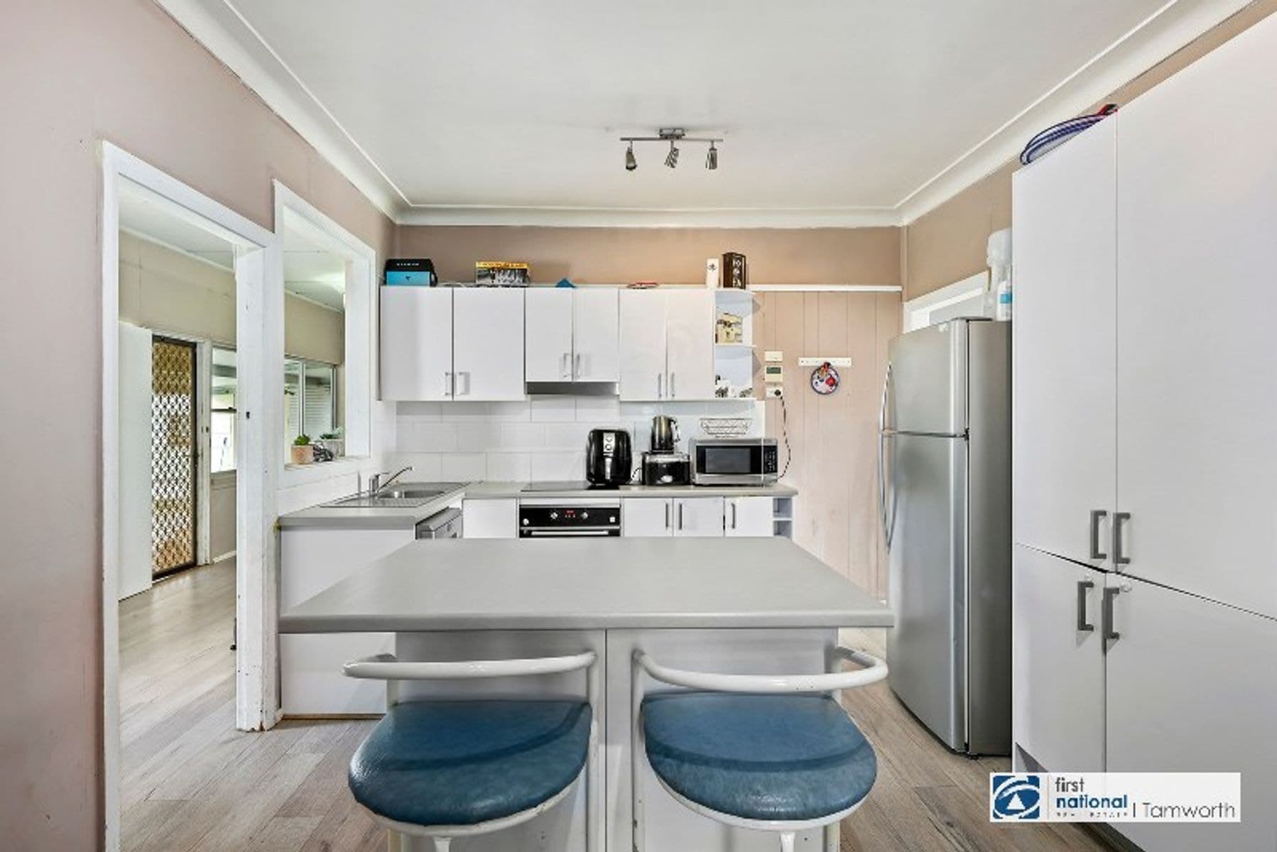 12 Joan Street, Tamworth NSW 2340, Tamworth - Thumbnail 2