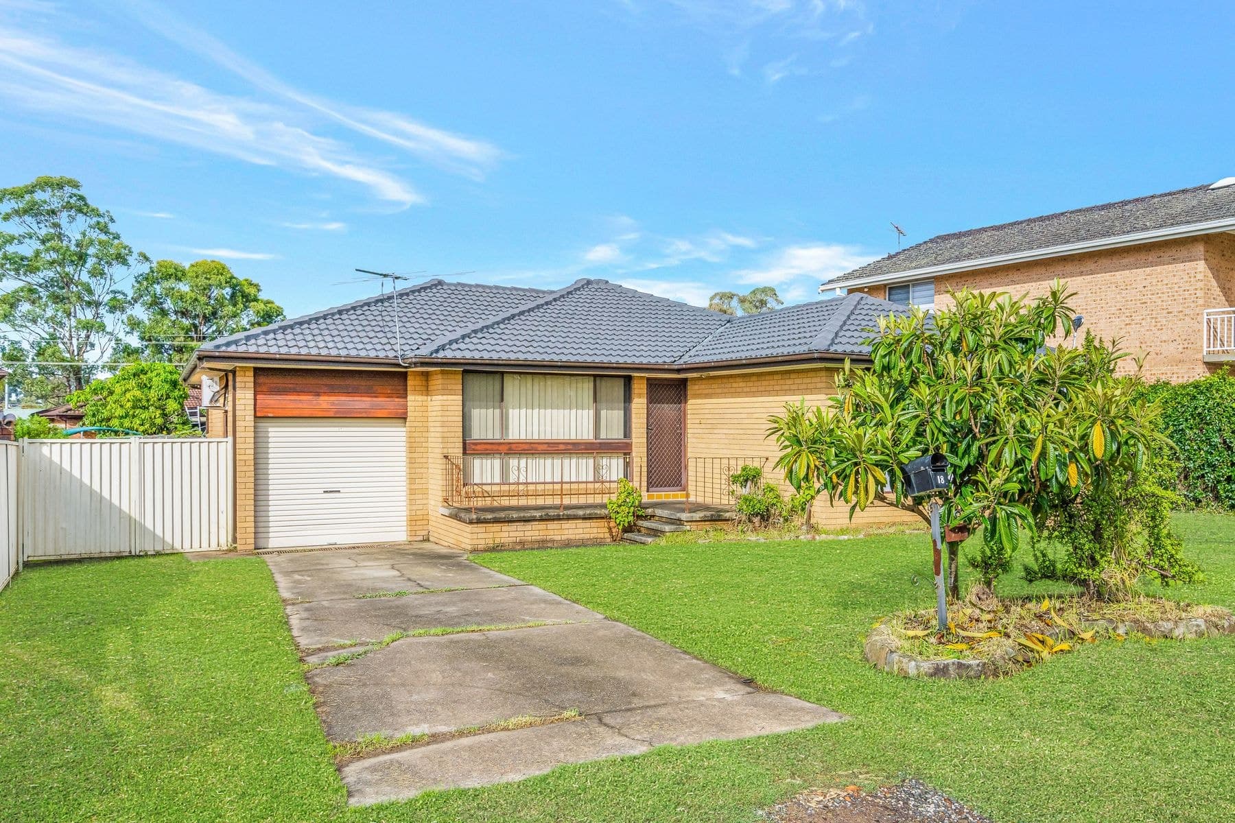18 Firth Avenue, Green Valley NSW 2168, Green Valley - Thumbnail 2