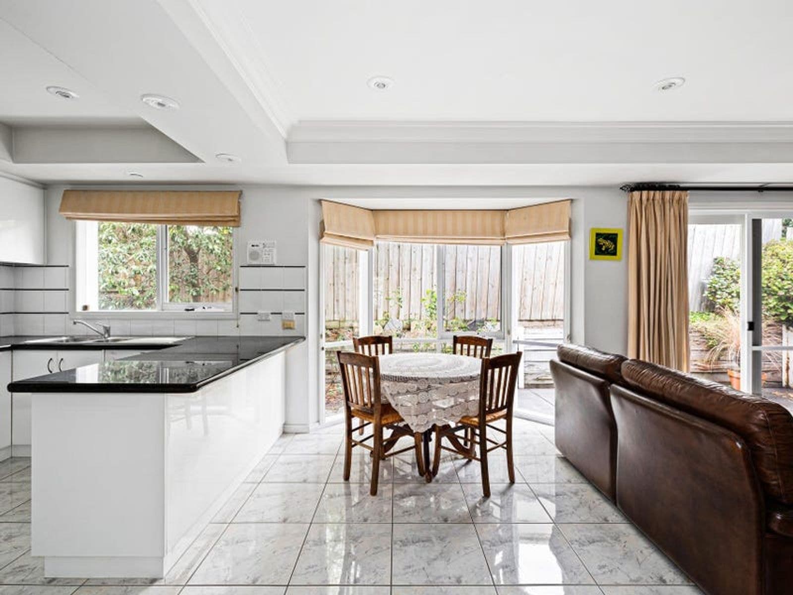 3/1 Braeside Drive, Doncaster VIC 3108, Doncaster - Thumbnail 5