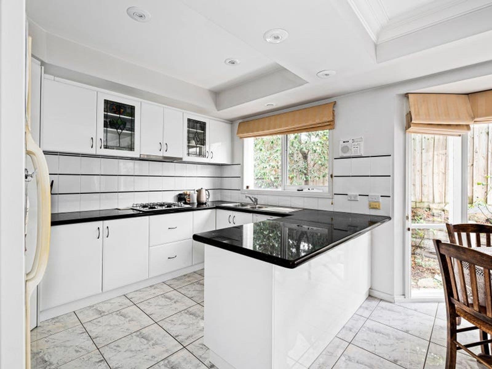 3/1 Braeside Drive, Doncaster VIC 3108, Doncaster - Thumbnail 6