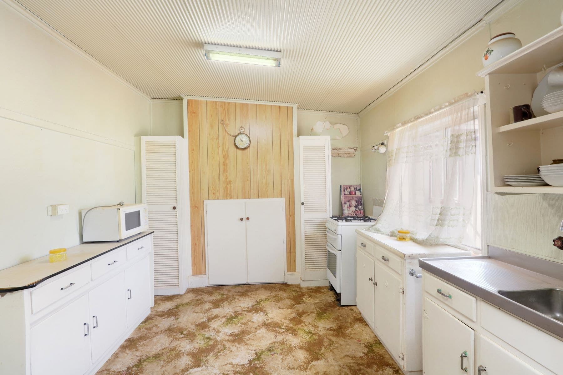 213 Rowe Street, Broken Hill NSW 2880, Broken Hill - Thumbnail 2