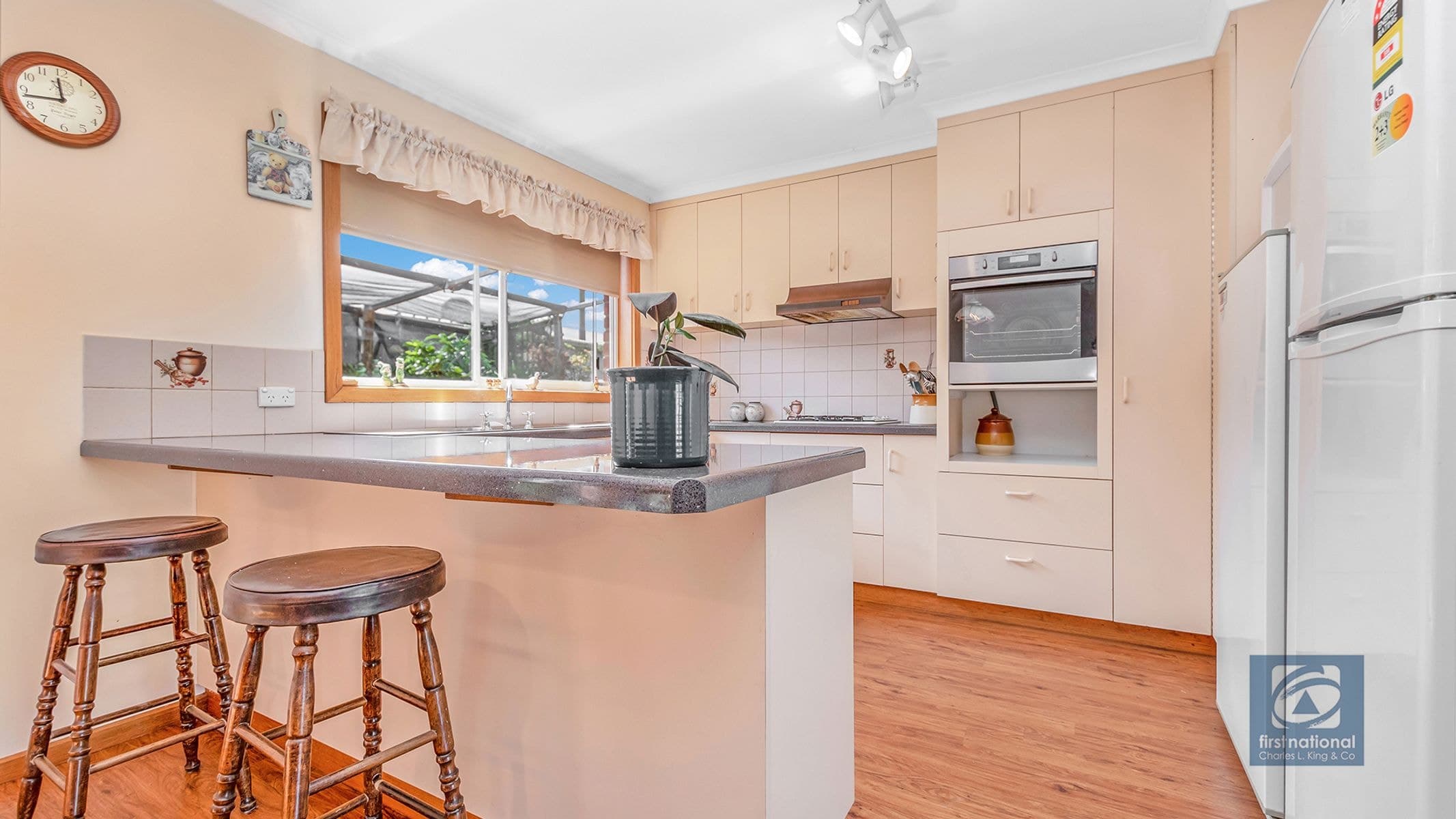 31 Adelaide Crescent, Echuca VIC 3564, Echuca - Thumbnail 3