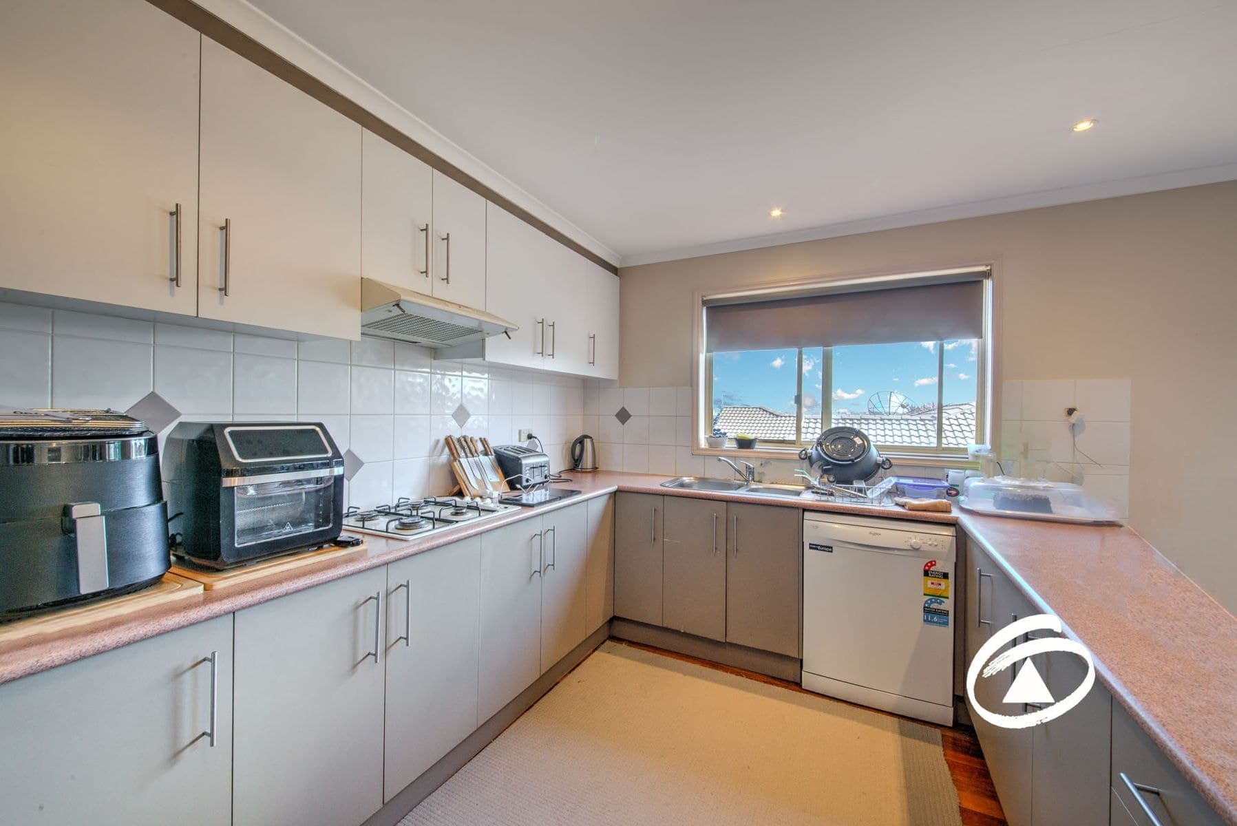 44 Hancock Drive, Berwick VIC 3806, Berwick - Thumbnail 3