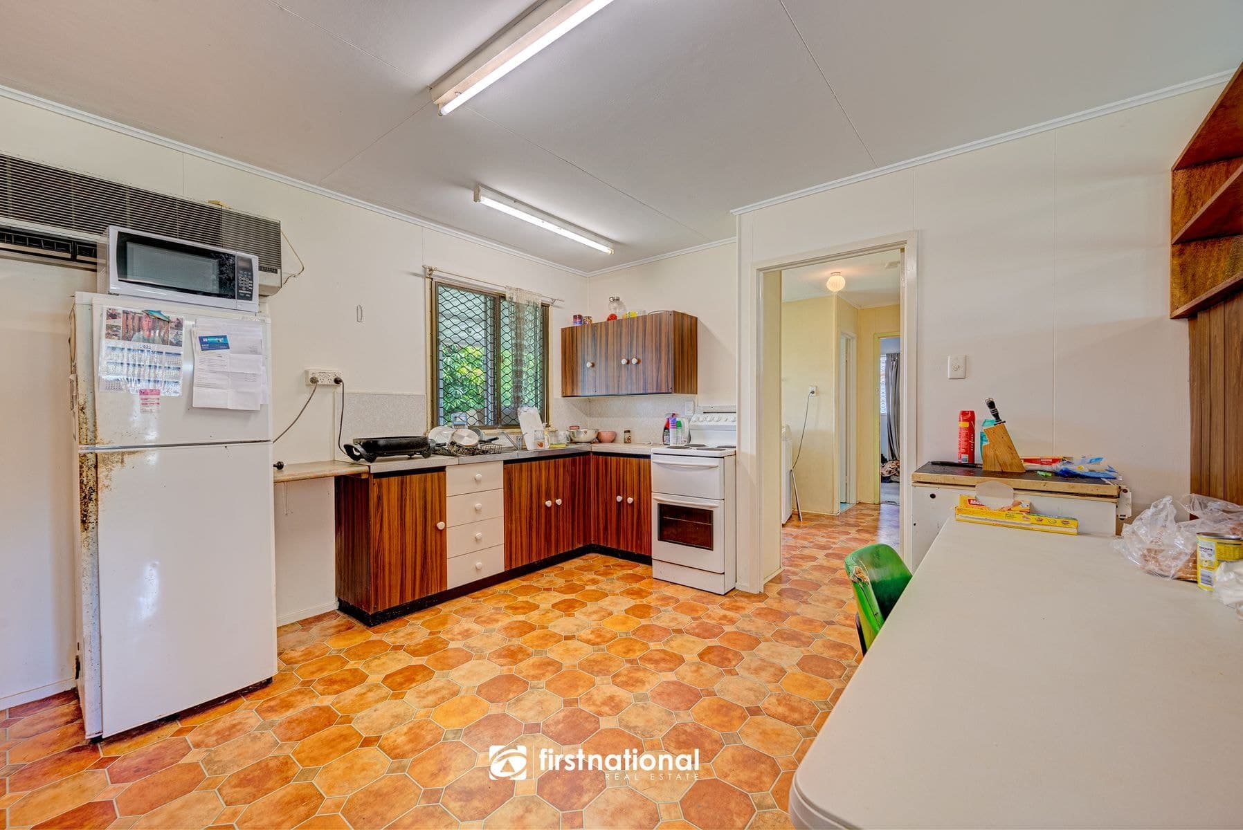 46 Vasey Street, Avenell Heights QLD 4670, Avenell Heights - Thumbnail 3