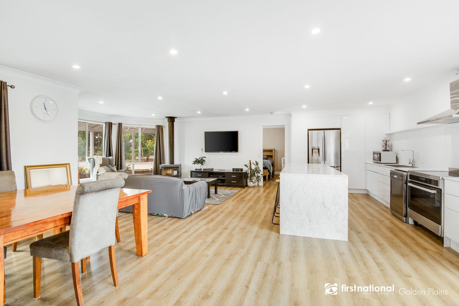54 Savage Drive, Inverleigh VIC 3321, Inverleigh - Thumbnail 3