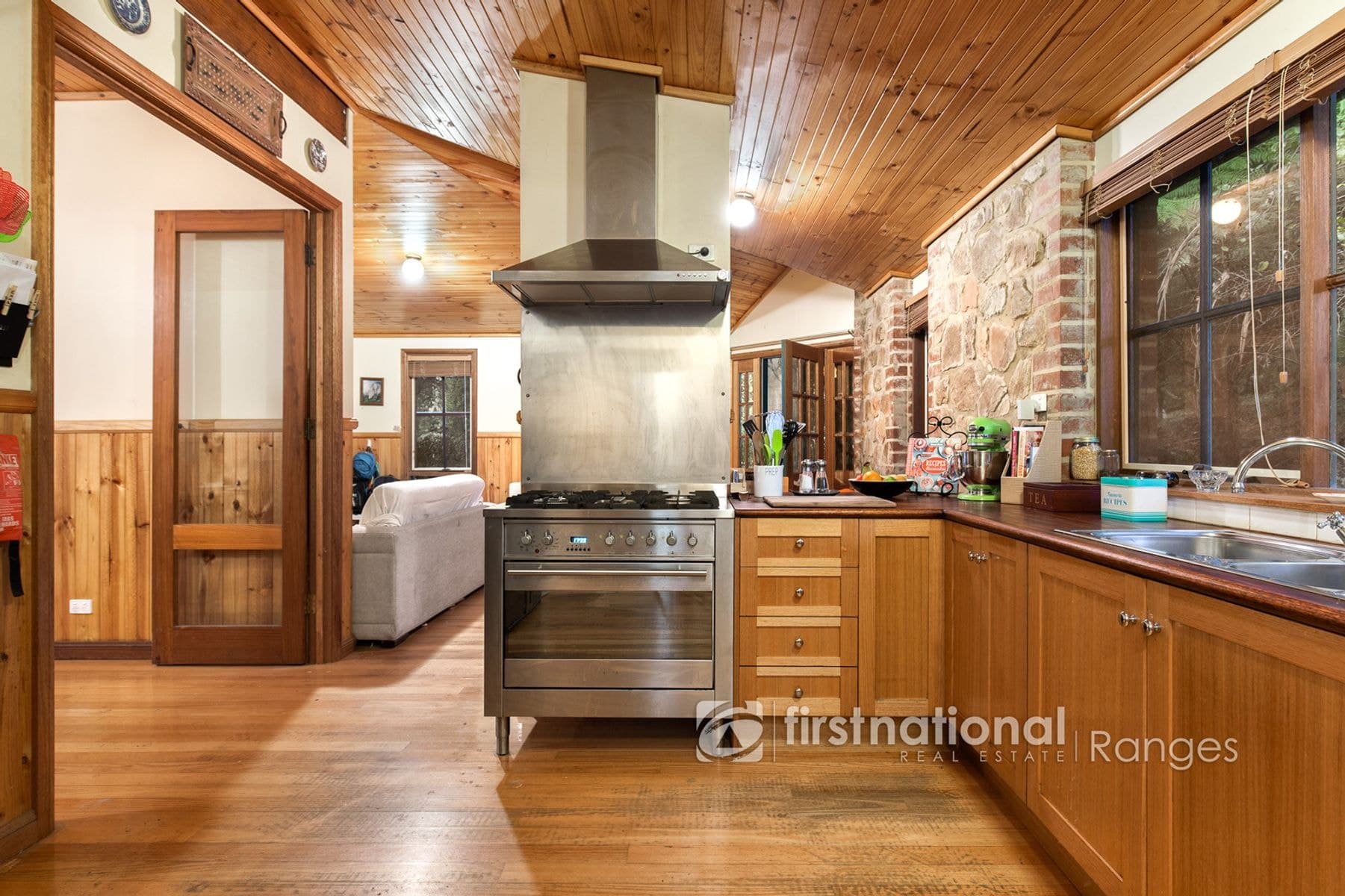 5 Lisheen Road, Cockatoo VIC 3781, Cockatoo - Image 1