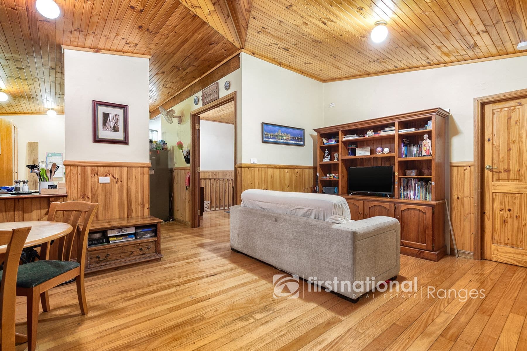 5 Lisheen Road, Cockatoo VIC 3781, Cockatoo - Thumbnail 4