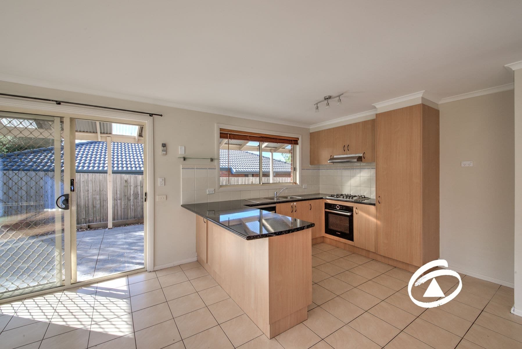 12 Shetland Court, Pakenham VIC 3810, Pakenham - Thumbnail 3