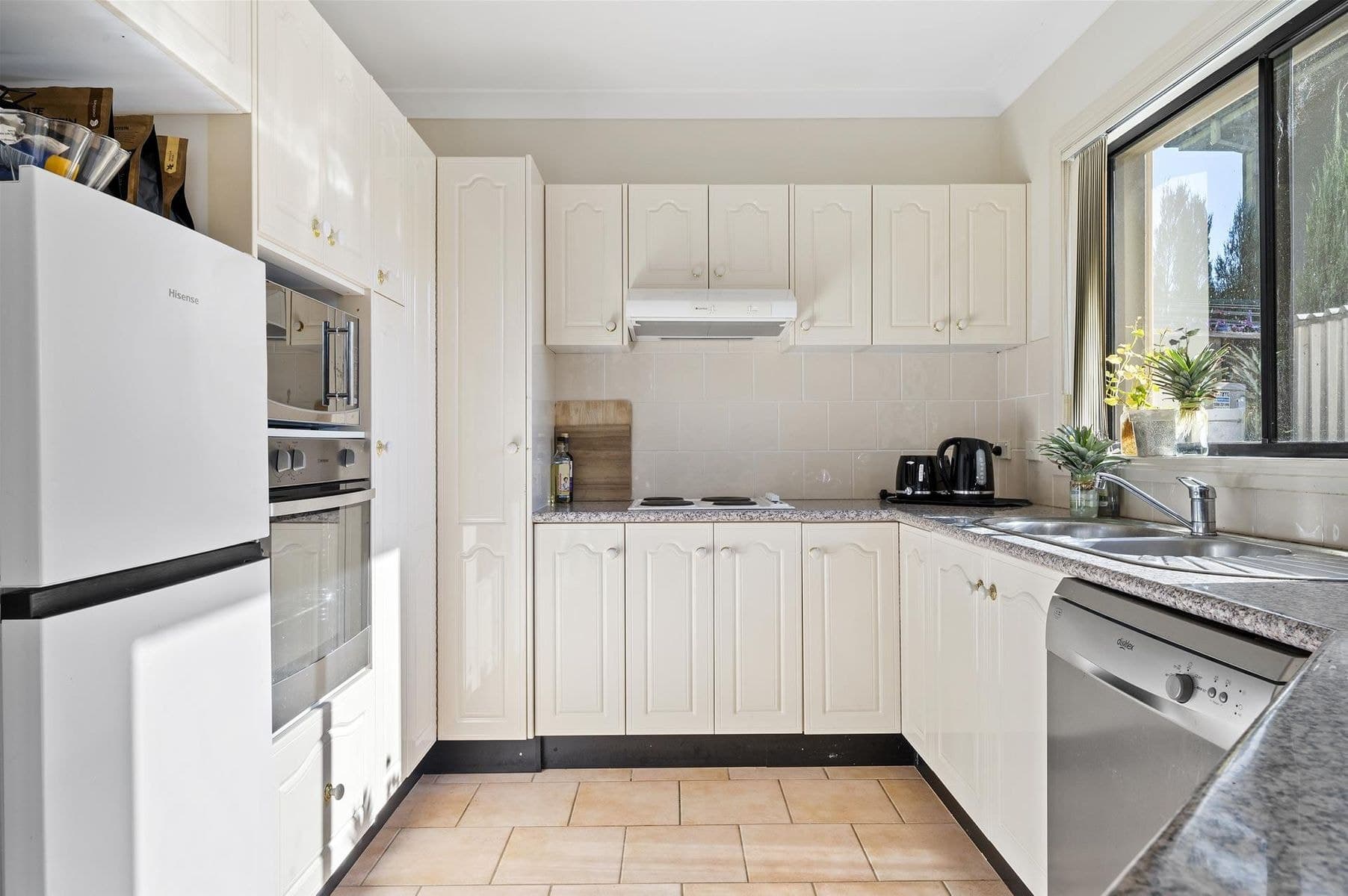 1/33-35 Garthowen Crescent, Castle Hill NSW 2154, Castle Hill - Thumbnail 2