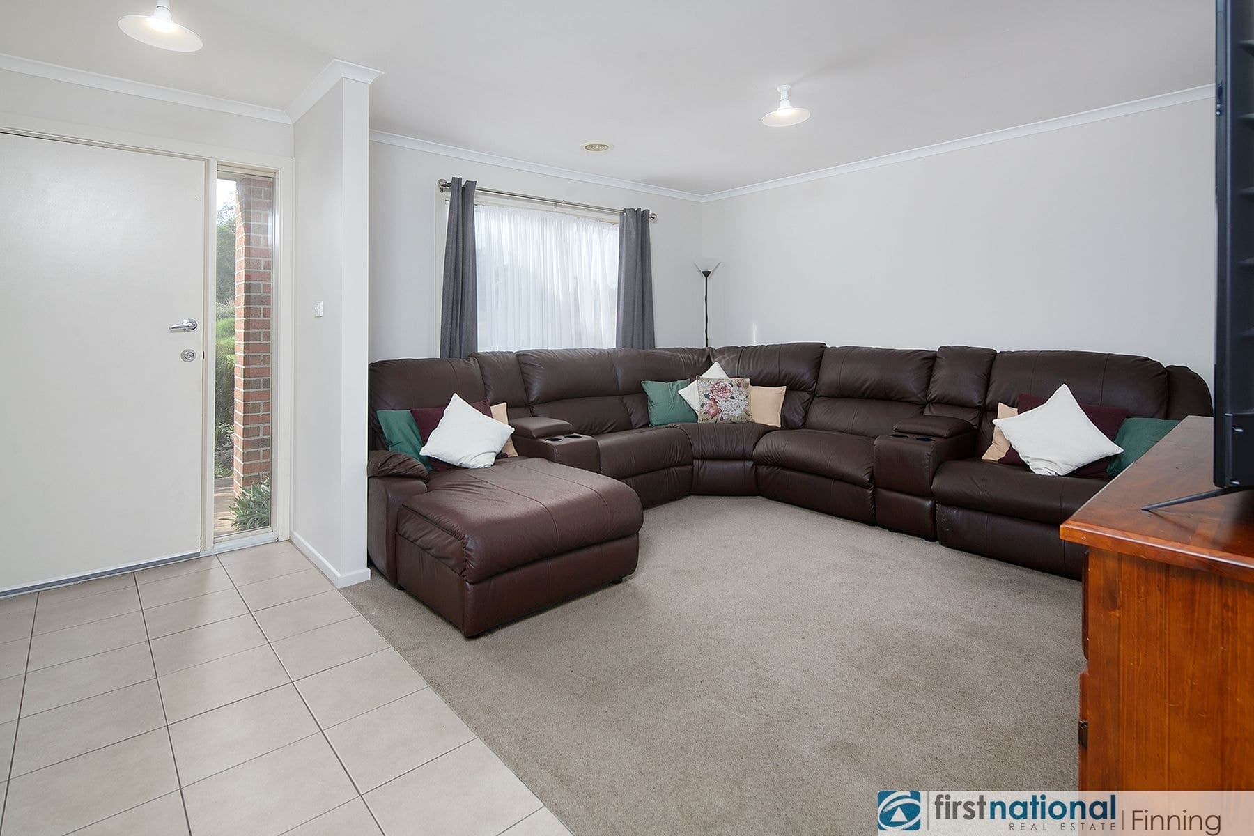 75 Breens Road, Cranbourne West VIC 3977, Cranbourne West - Thumbnail 2