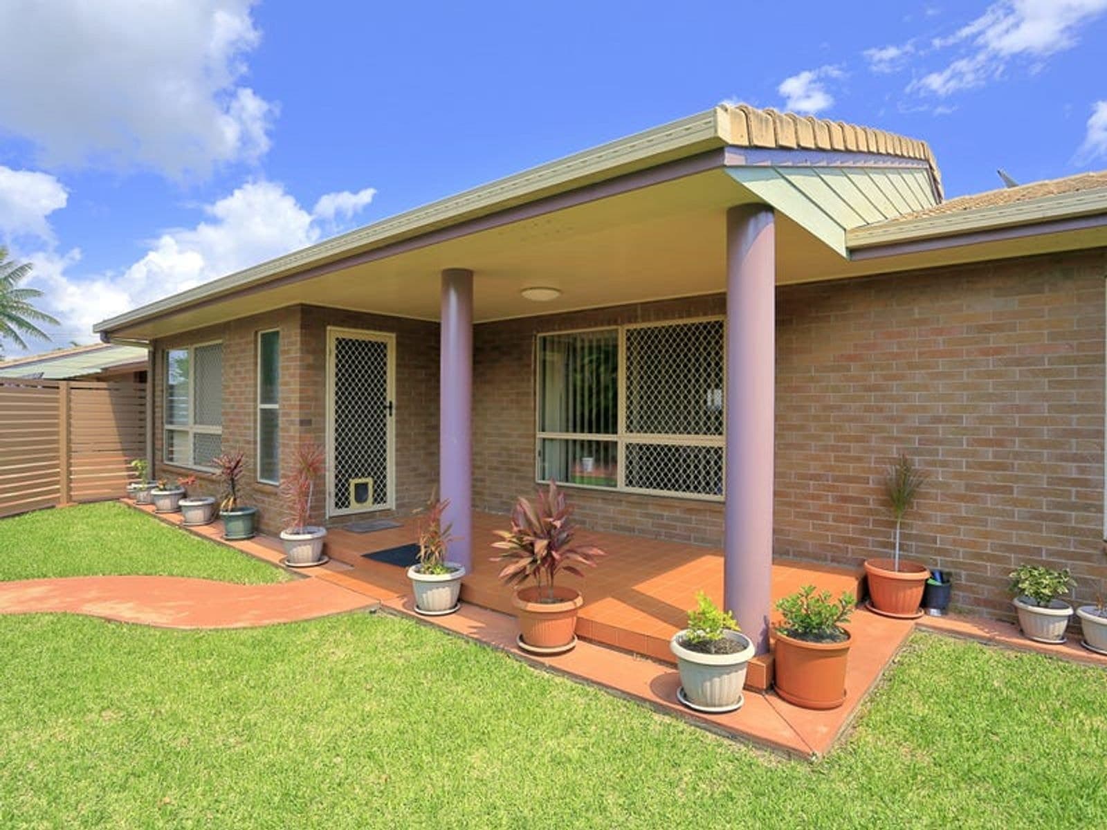 3/5 CEVN STREET, Childers QLD 4660, Childers - Thumbnail 2