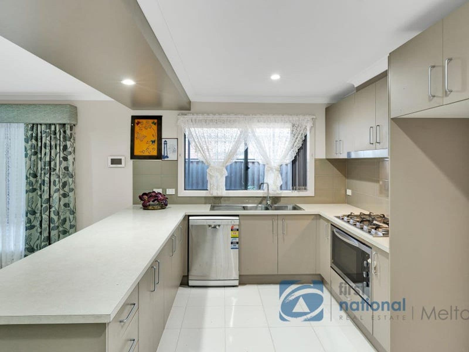 89 Oakpark Drive, Harkness VIC 3337, Harkness - Thumbnail 3