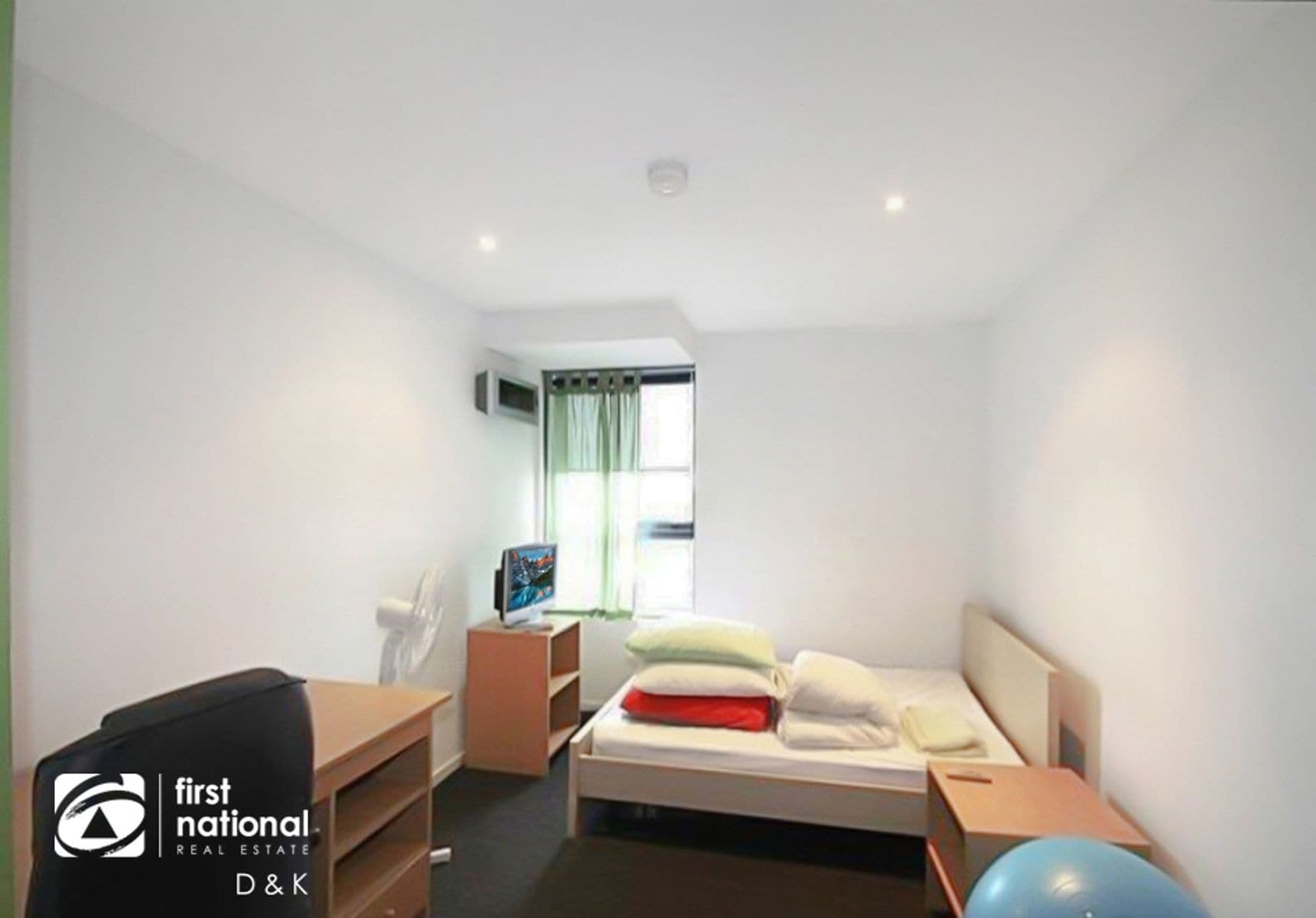 602/51 Gordon Street, Footscray VIC 3011, Footscray - Thumbnail 2