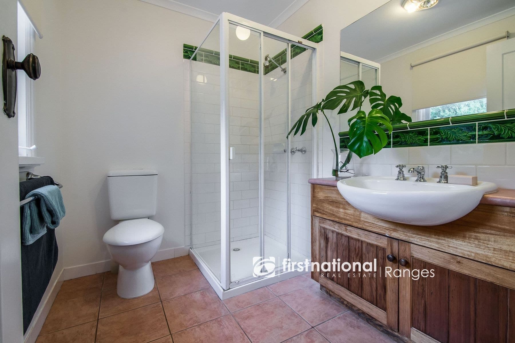4 Batesleigh Road, Selby VIC 3159, Selby - Thumbnail 5