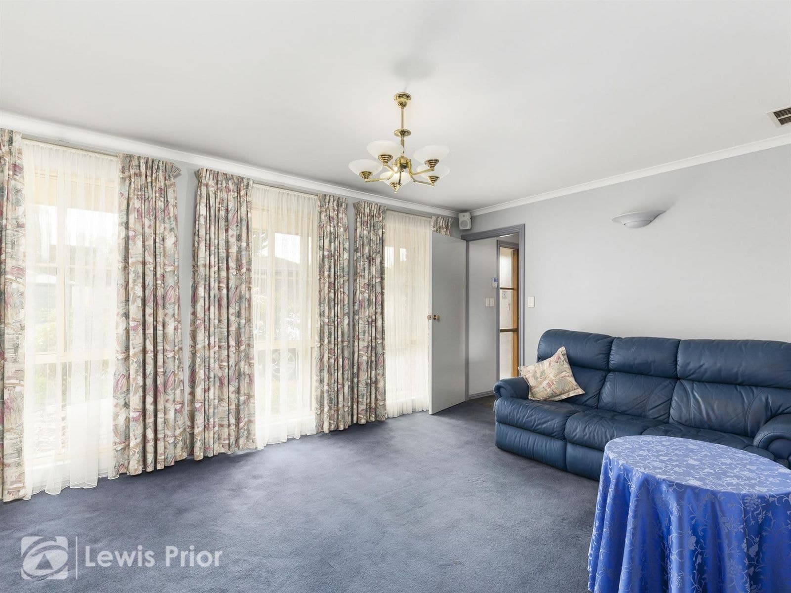 47 Devonshire Crescent, Old Reynella SA 5161, Old Reynella - Thumbnail 3