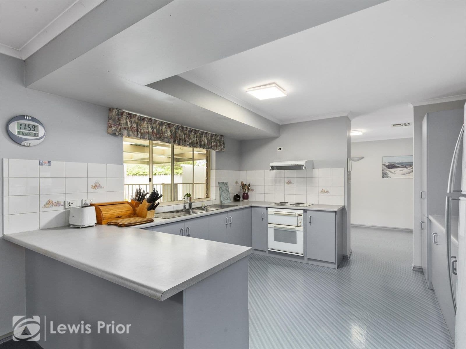 47 Devonshire Crescent, Old Reynella SA 5161, Old Reynella - Thumbnail 6