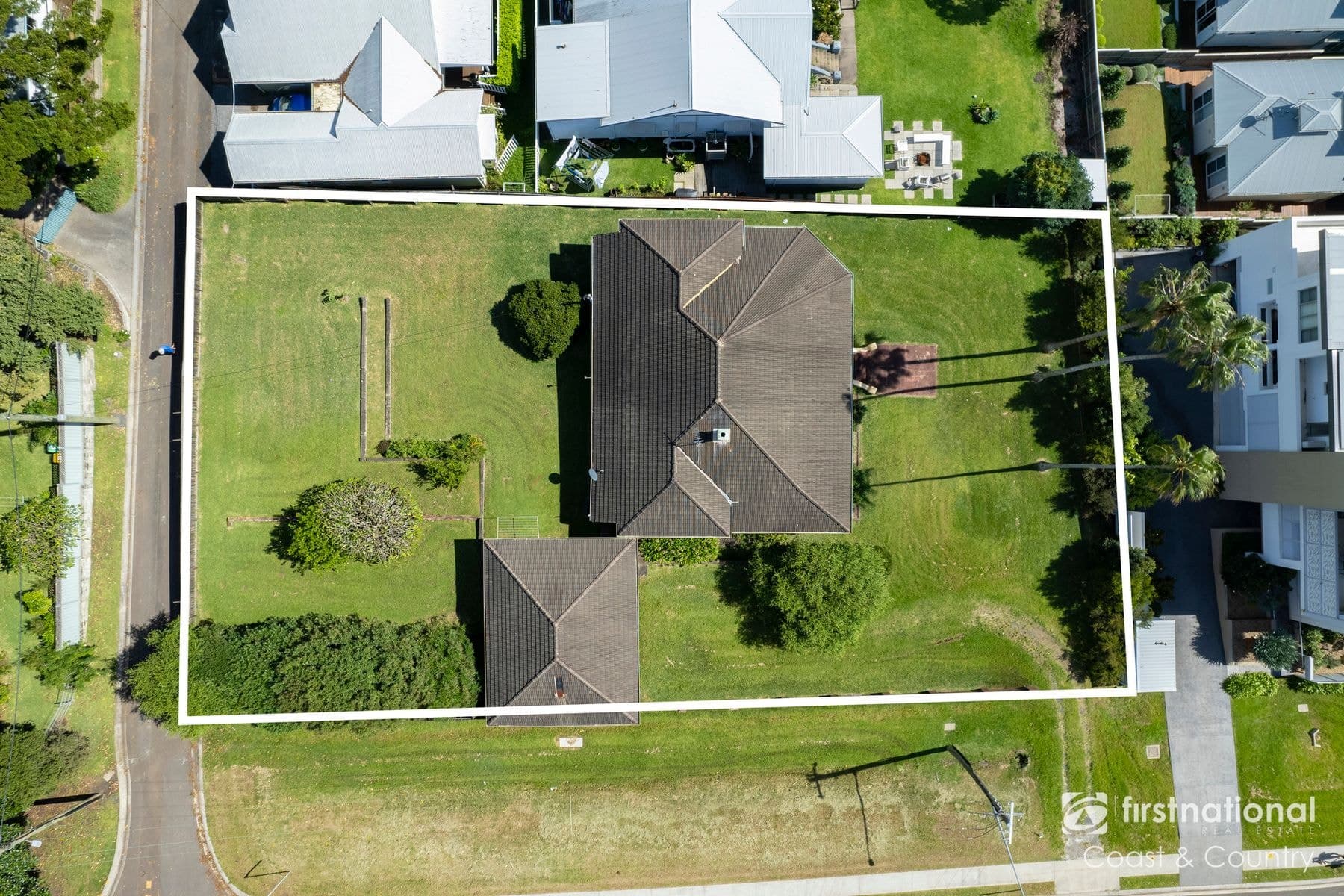 21 Bourrool Street, Kiama NSW 2533, Kiama - Thumbnail 2
