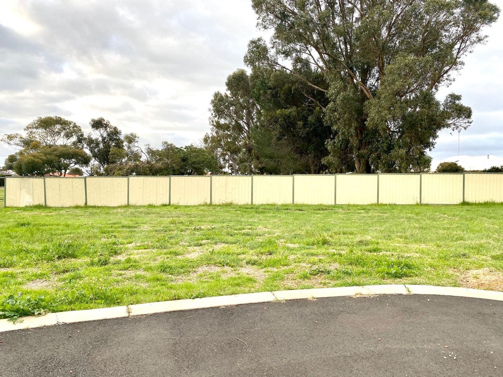 2/34 Thatcher Street, Waroona WA 6215, Waroona - Thumbnail 3