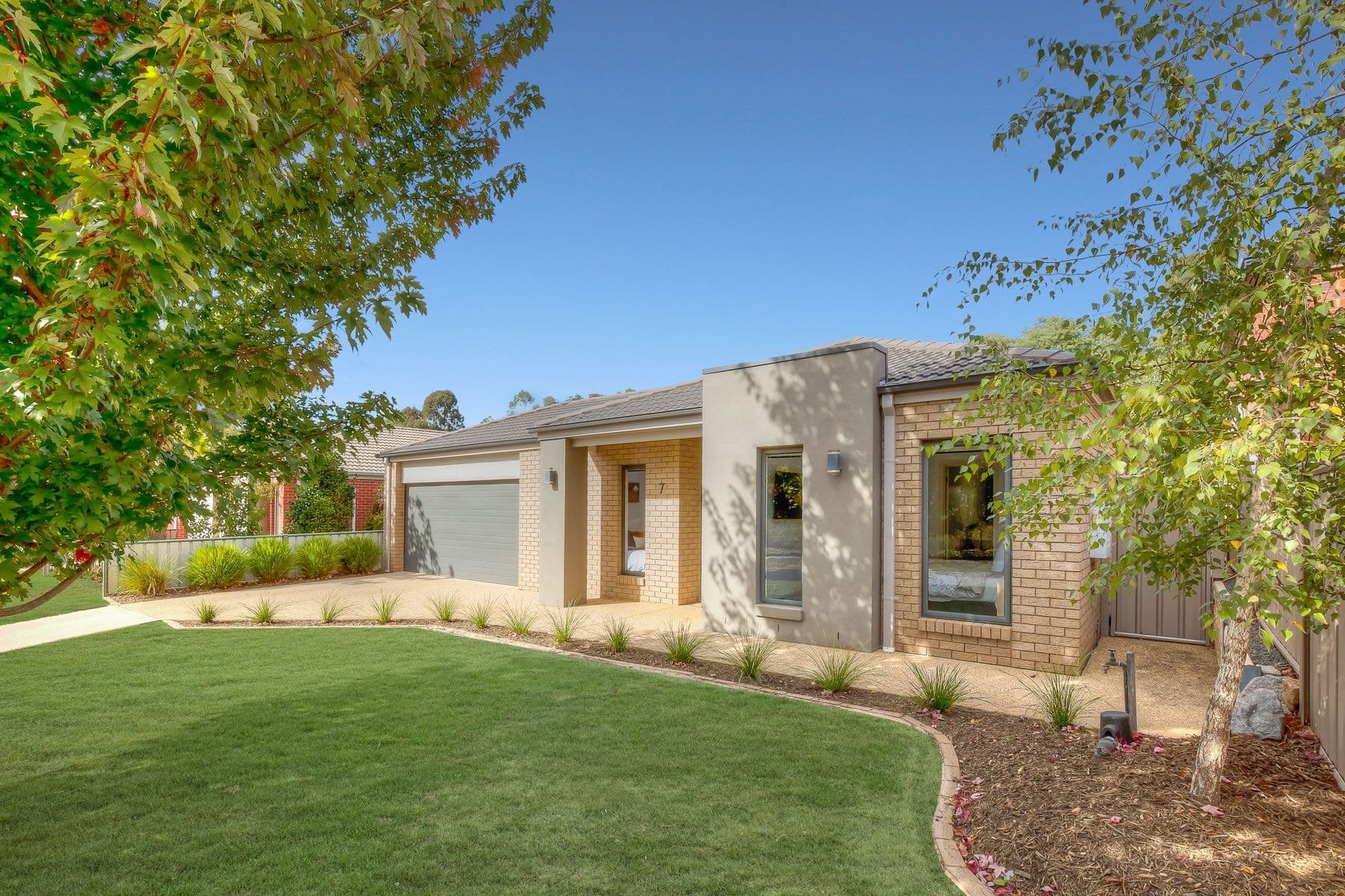 7 Three Peaks Rise, Bright VIC 3741, Bright - Image 1