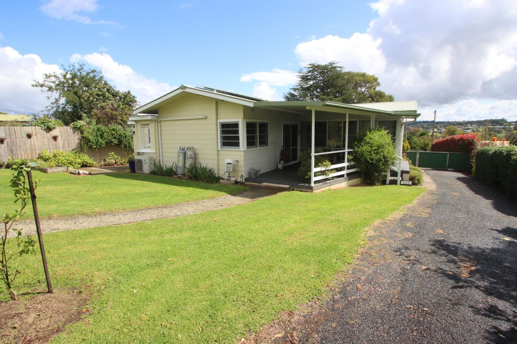 119 Wood Street, Tenterfield NSW 2372, Tenterfield - Thumbnail 3