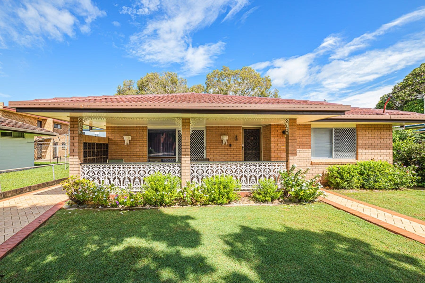 6 Hall Avenue, Bongaree QLD 4507, Bongaree - Thumbnail 2