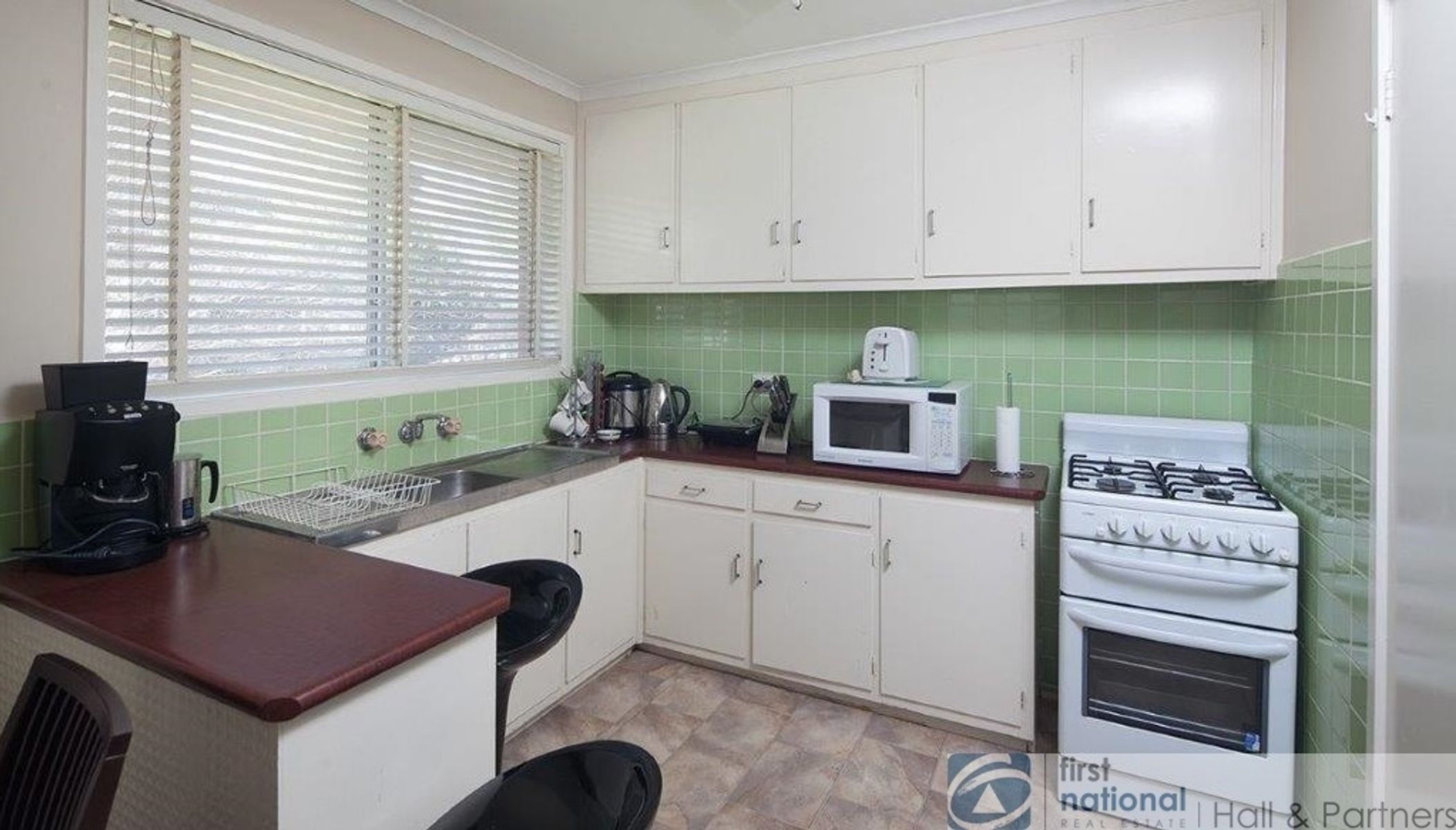 1-4/32 Alexander Avenue, Dandenong VIC 3175, Dandenong - Thumbnail 4