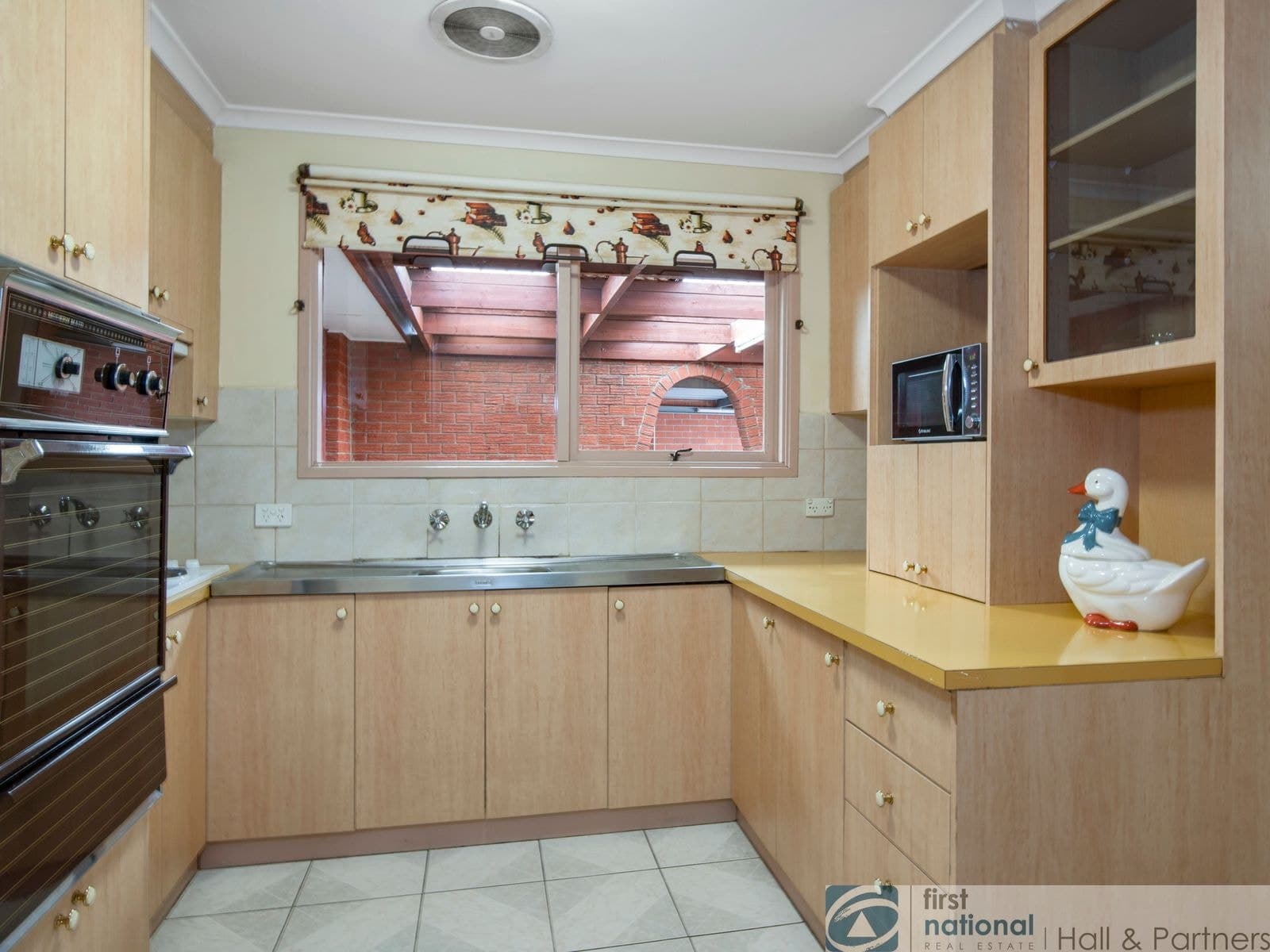 7 Langley Crescent, Dandenong VIC 3175, Dandenong - Thumbnail 4