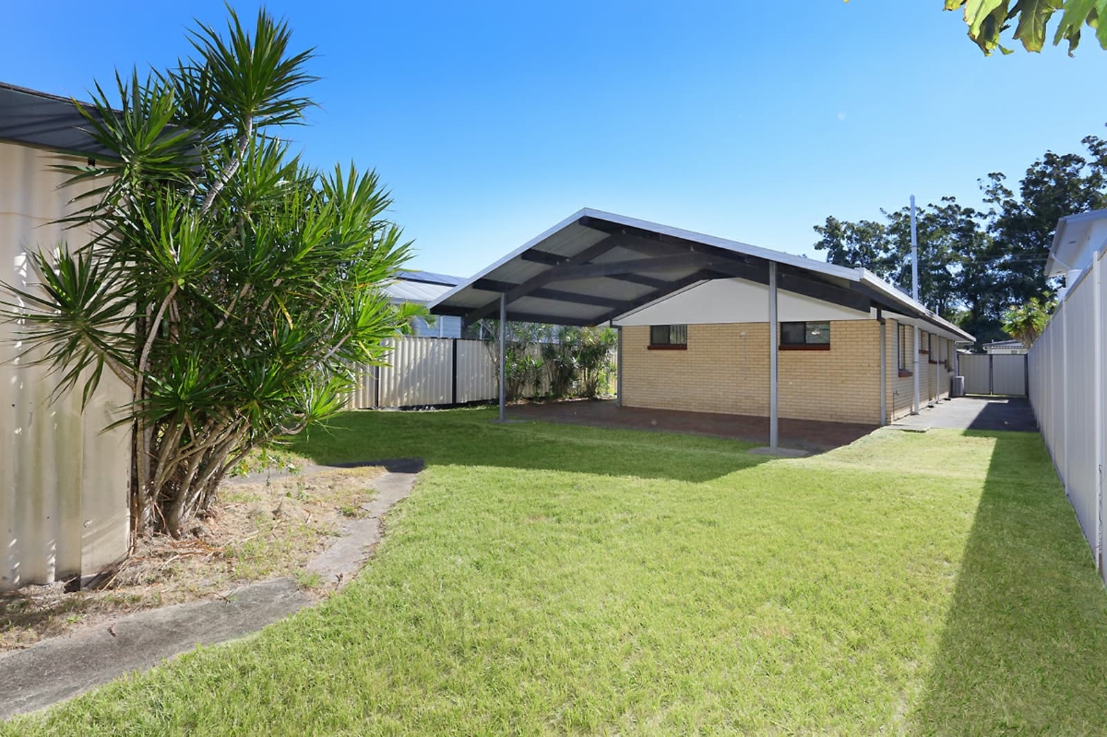 25 Turana Street, COOMBABAH, Coombabah - Image 1