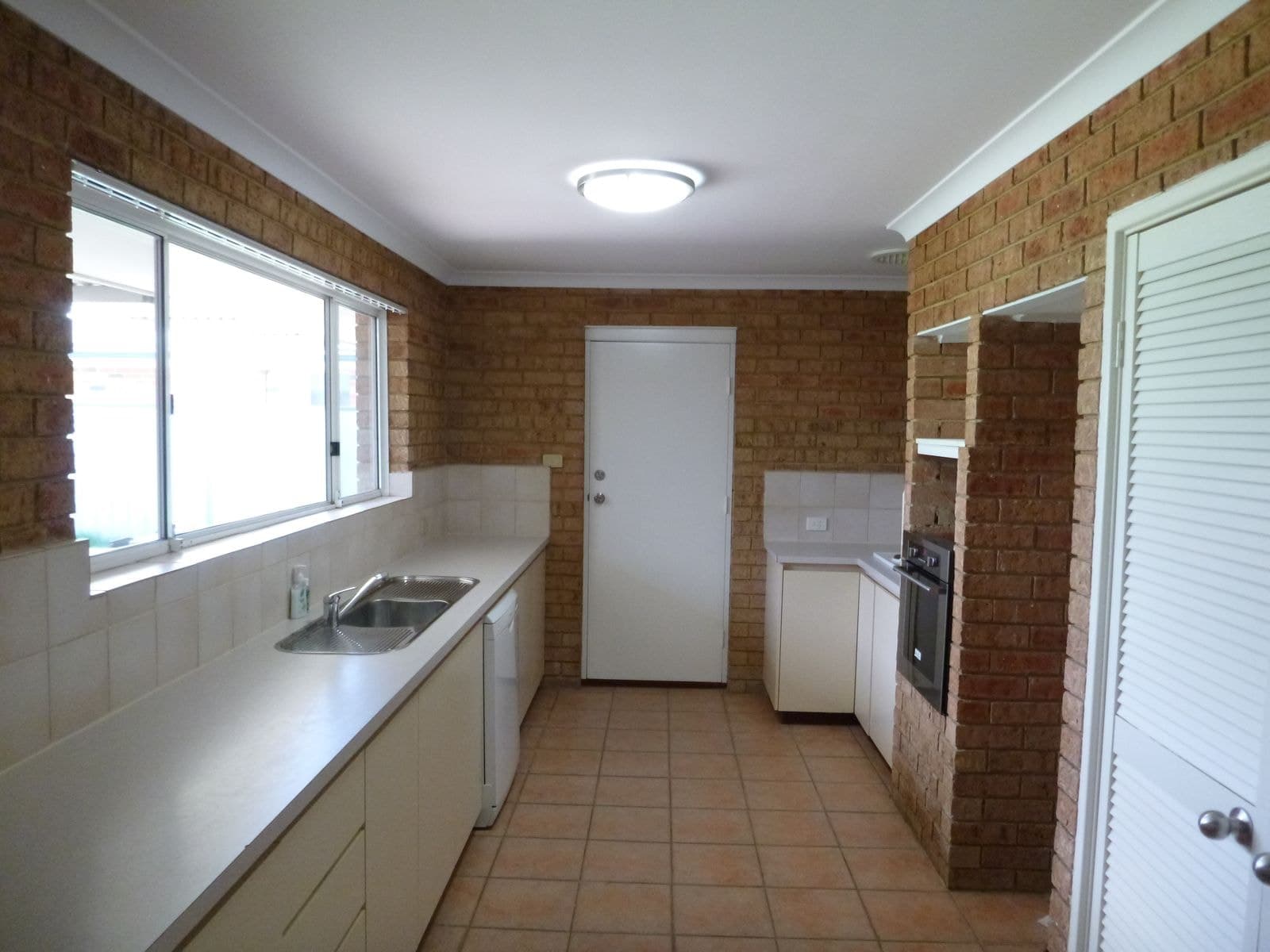 77 Hadfield Avenue, West Busselton WA 6280, West Busselton - Thumbnail 5
