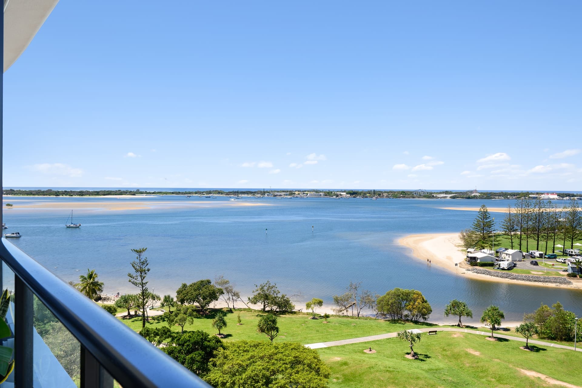 1106/180 Marine Parade, Labrador, QLD, 4215, Labrador - Thumbnail 2