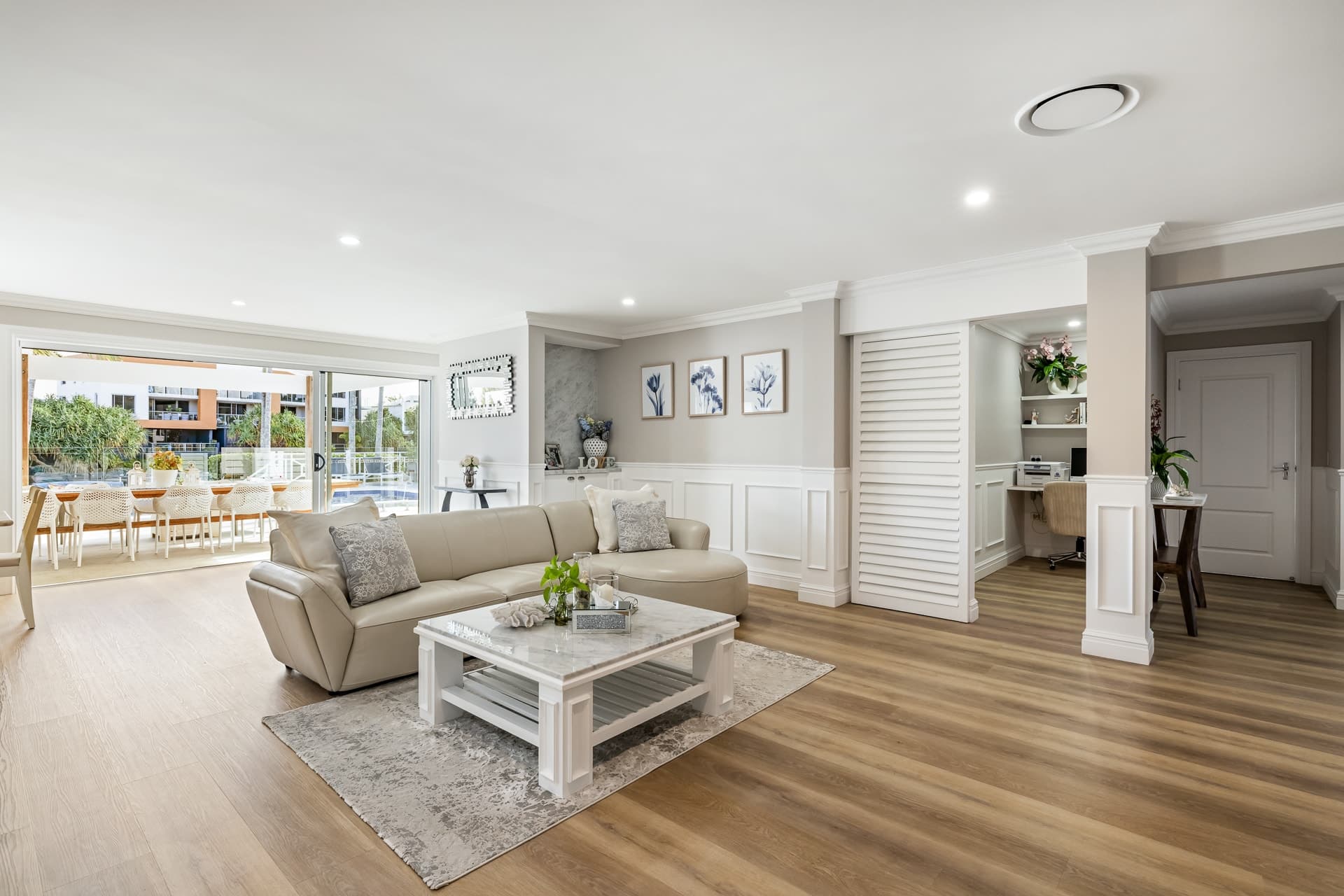 12 Gibraltar Drive, Isle Of Capri, QLD, 4217, Isle Of Capri - Thumbnail 3