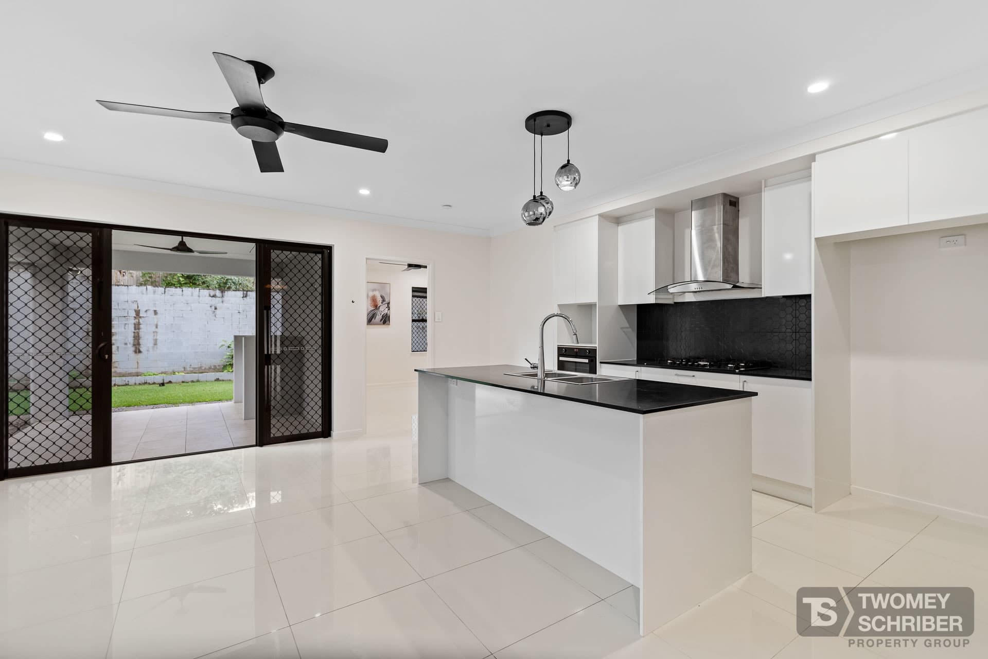 15 Enclave Bend, Earlville, Earlville - Image 1