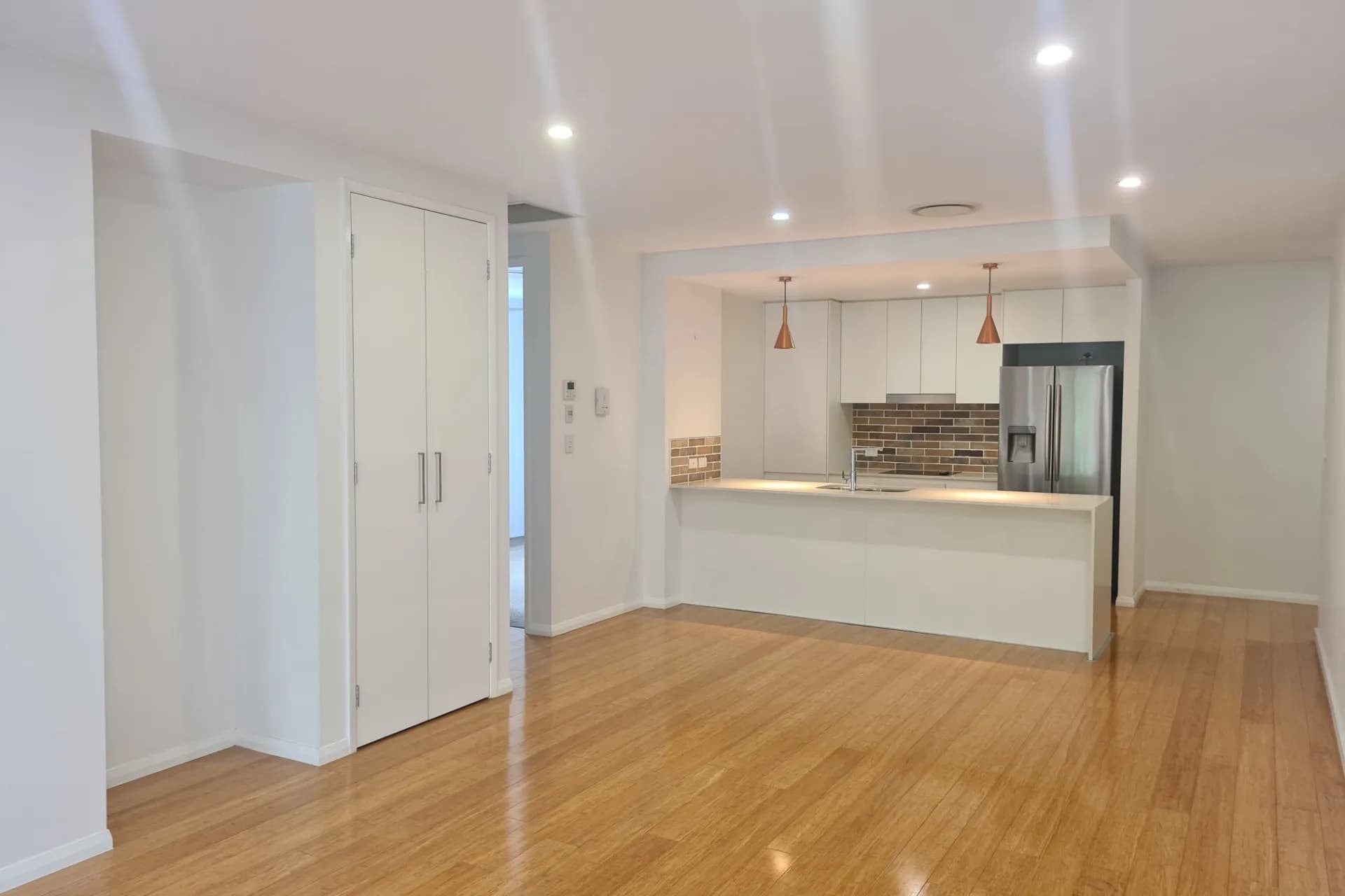 10/1 Livingstone Street, Yeerongpilly, QLD, Yeerongpilly - Thumbnail 2