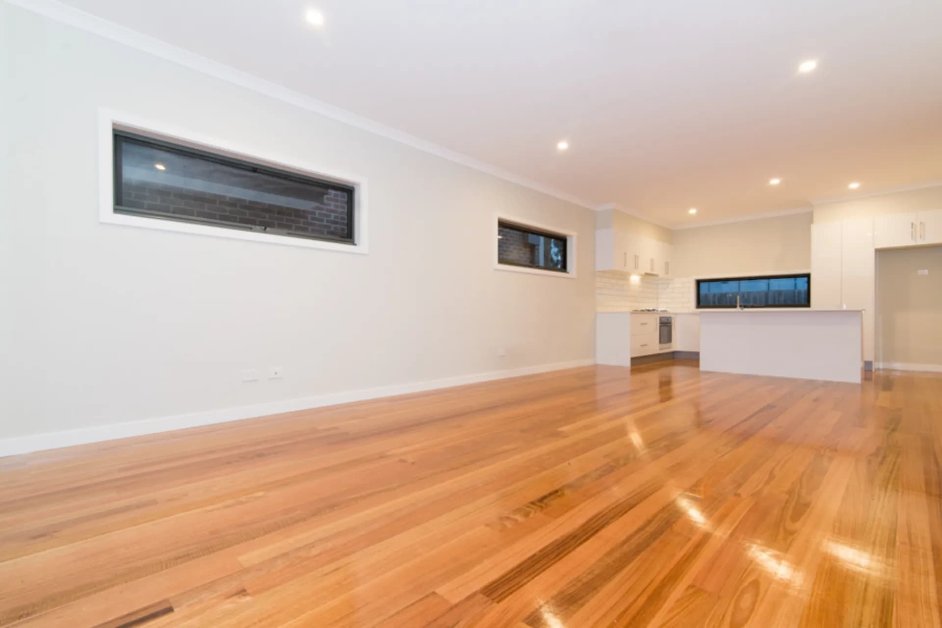 2 Colver Close, Kilsyth, VIC, Kilsyth - Thumbnail 2